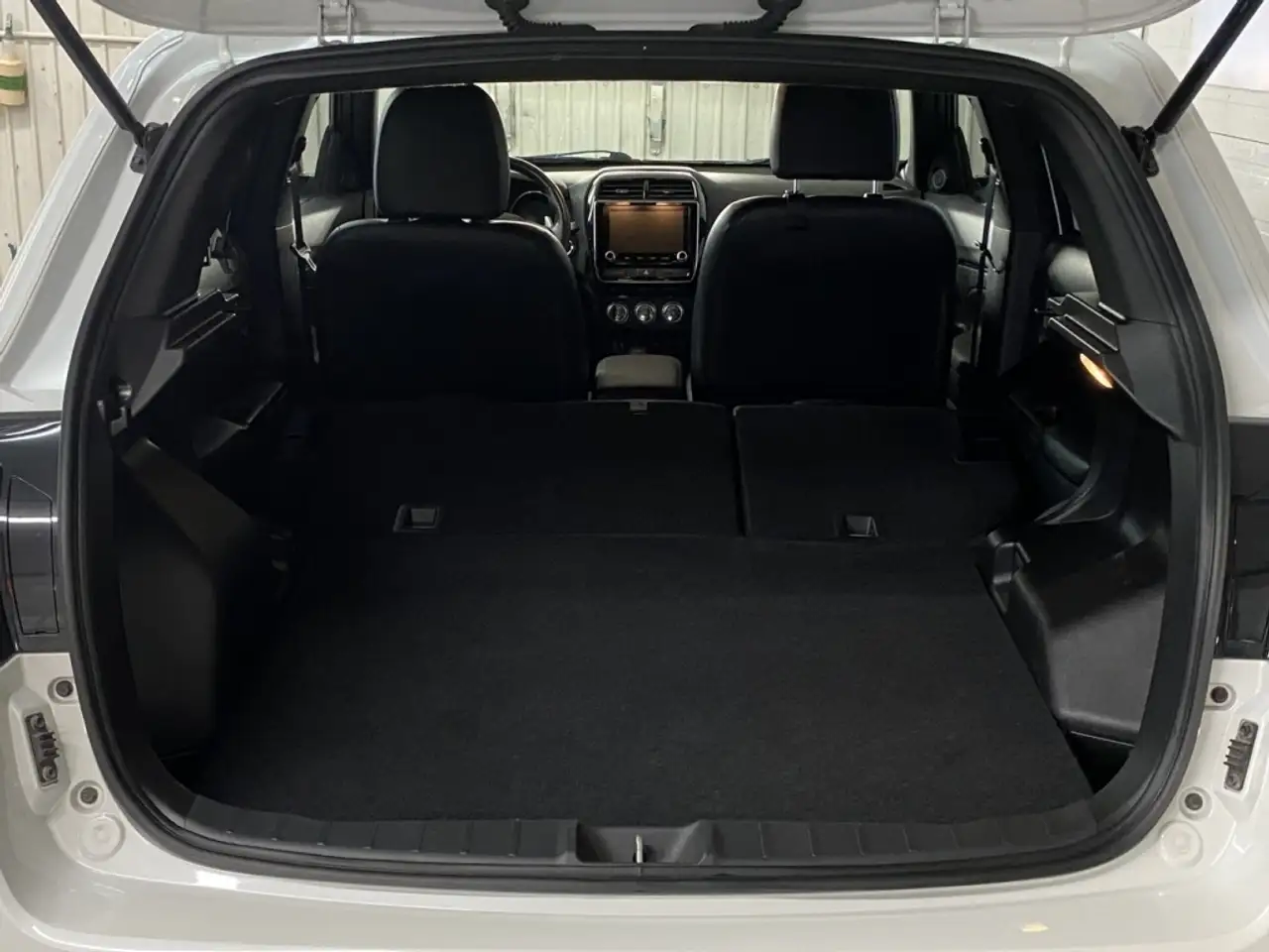 Mitsubishi RVR снимка Mitsubishi RVR