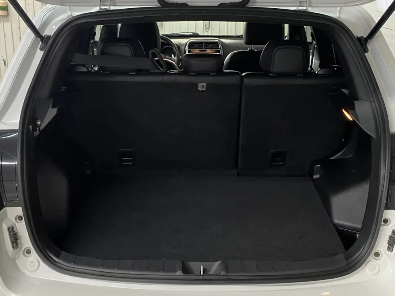 Mitsubishi RVR снимка Mitsubishi RVR