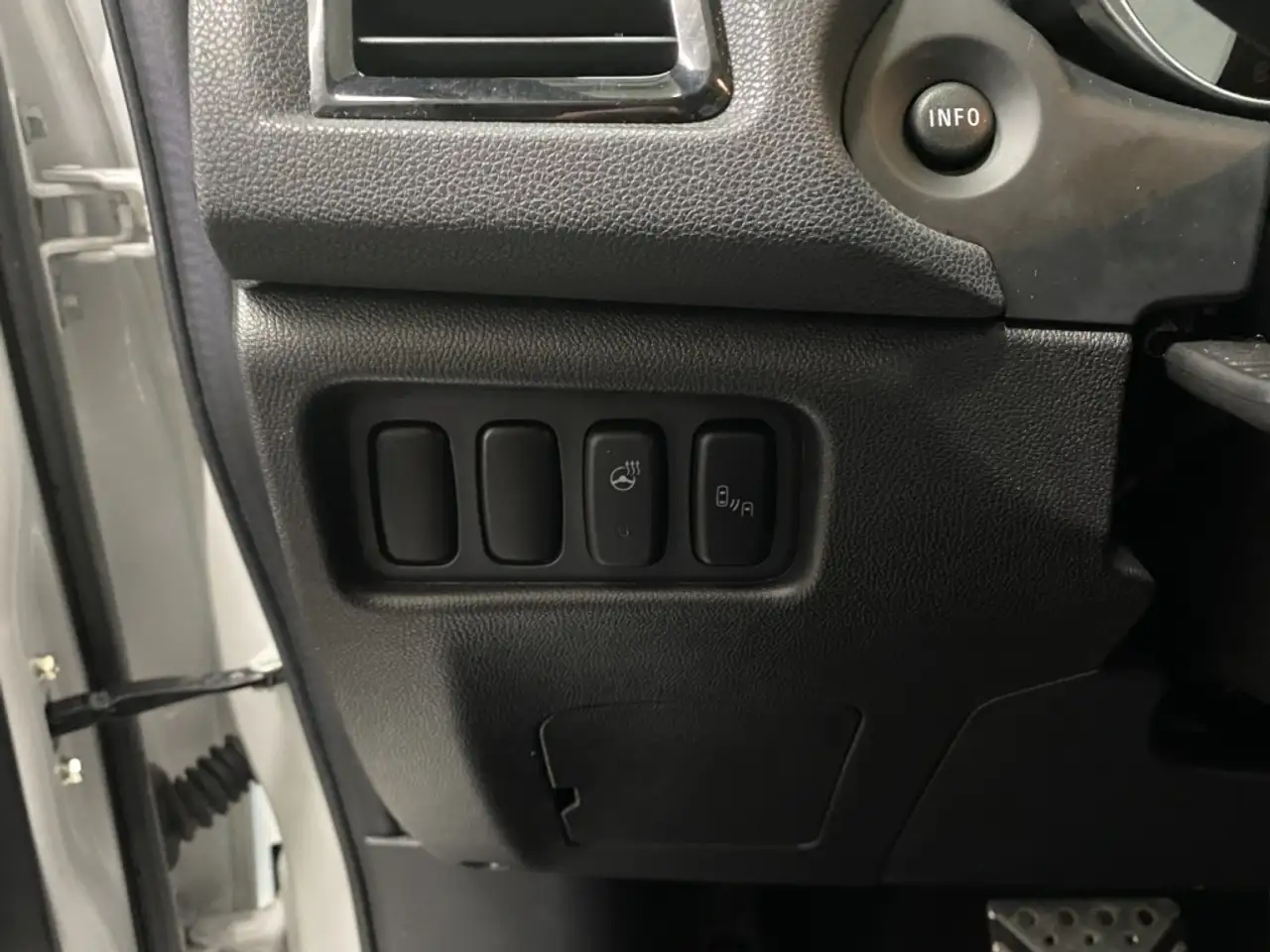 Mitsubishi RVR снимка Mitsubishi RVR