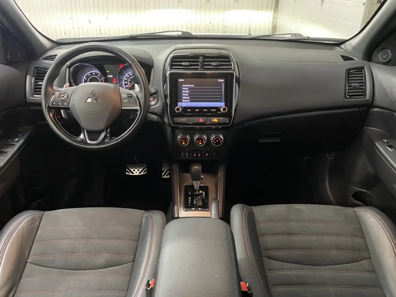 Mitsubishi RVR снимка Mitsubishi RVR
