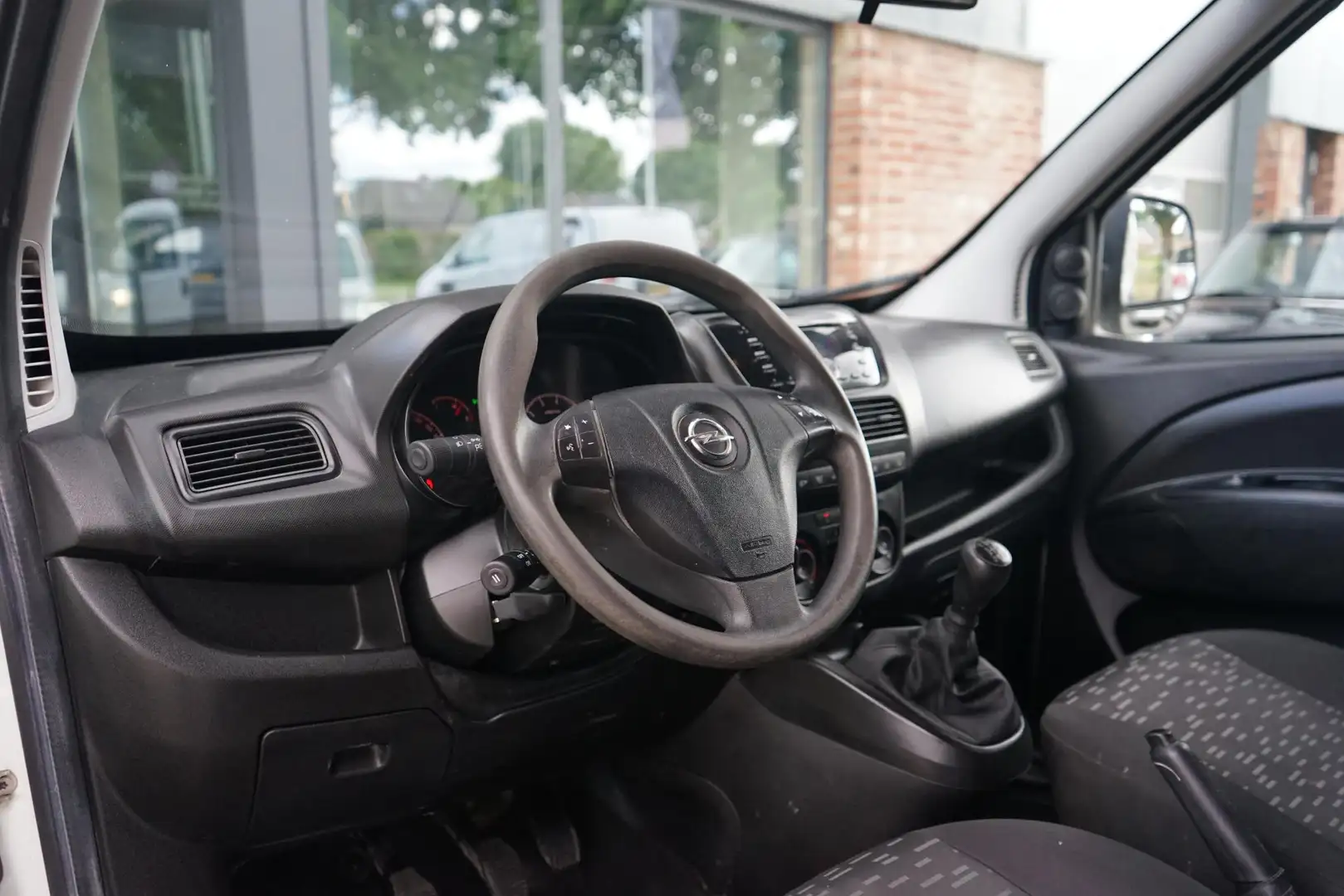 Opel Combo 1.3 CDTi, Nieuwe APK, PDC, Cruise, Airco, Trekhaak Blanc - 2