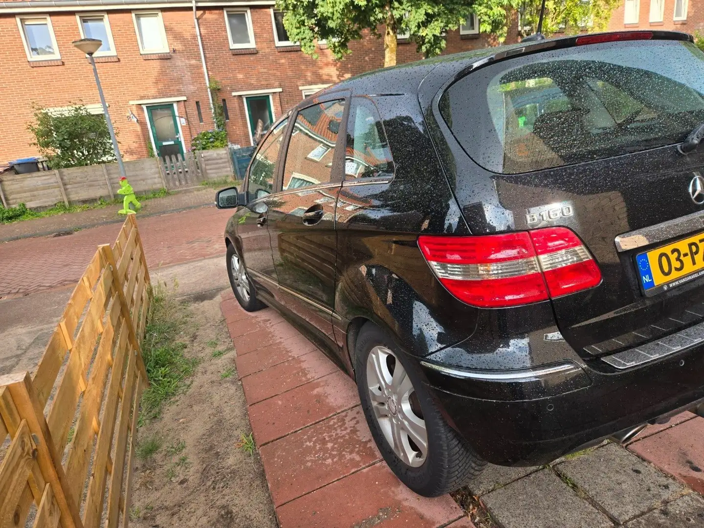 Mercedes-Benz B 160 BlueE. Bns Cl. Zwart - 2