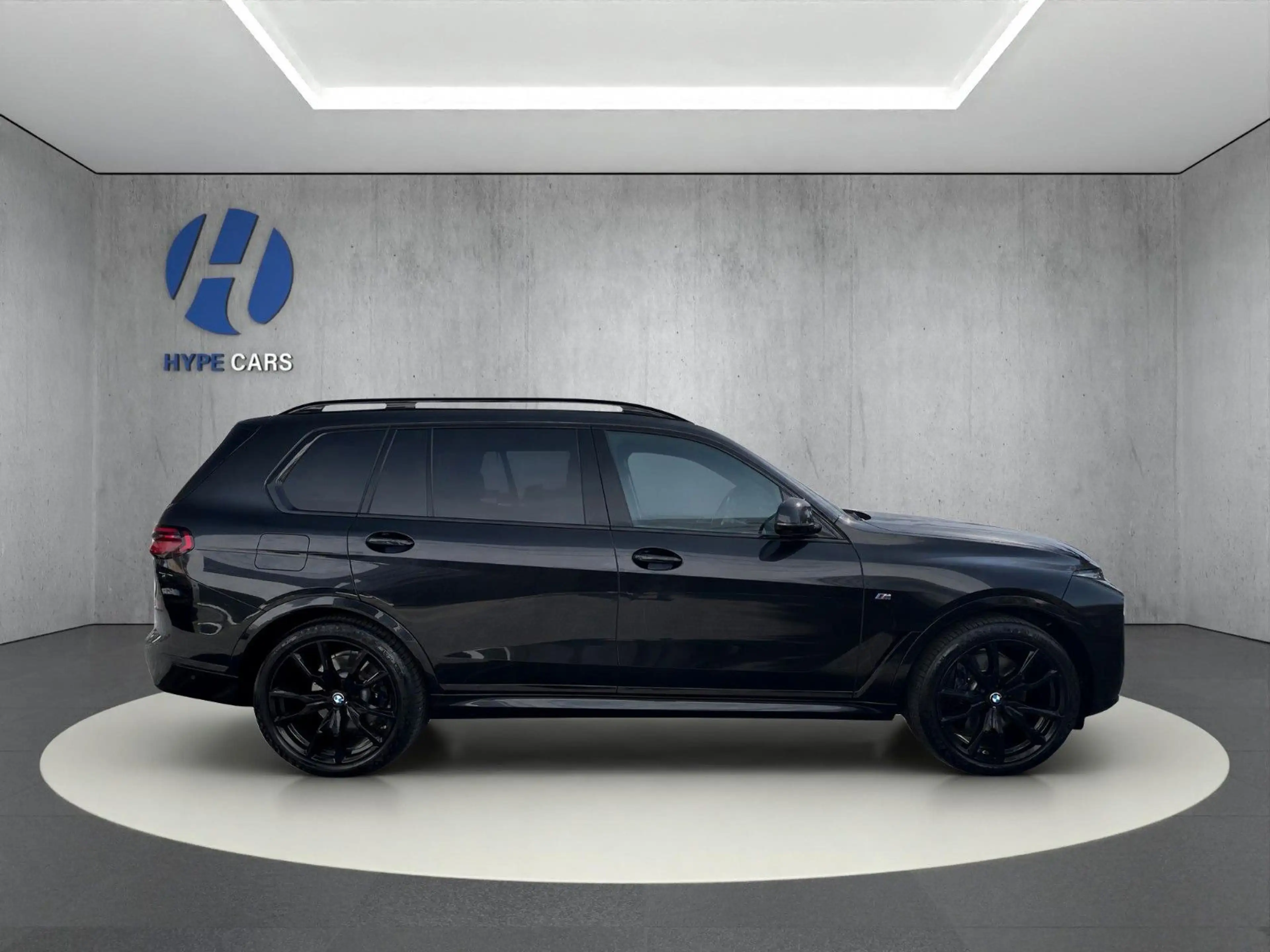 BMW X7 40 d xD M Sport PanoSky LED ACC 360° HUD StHz — photo 7