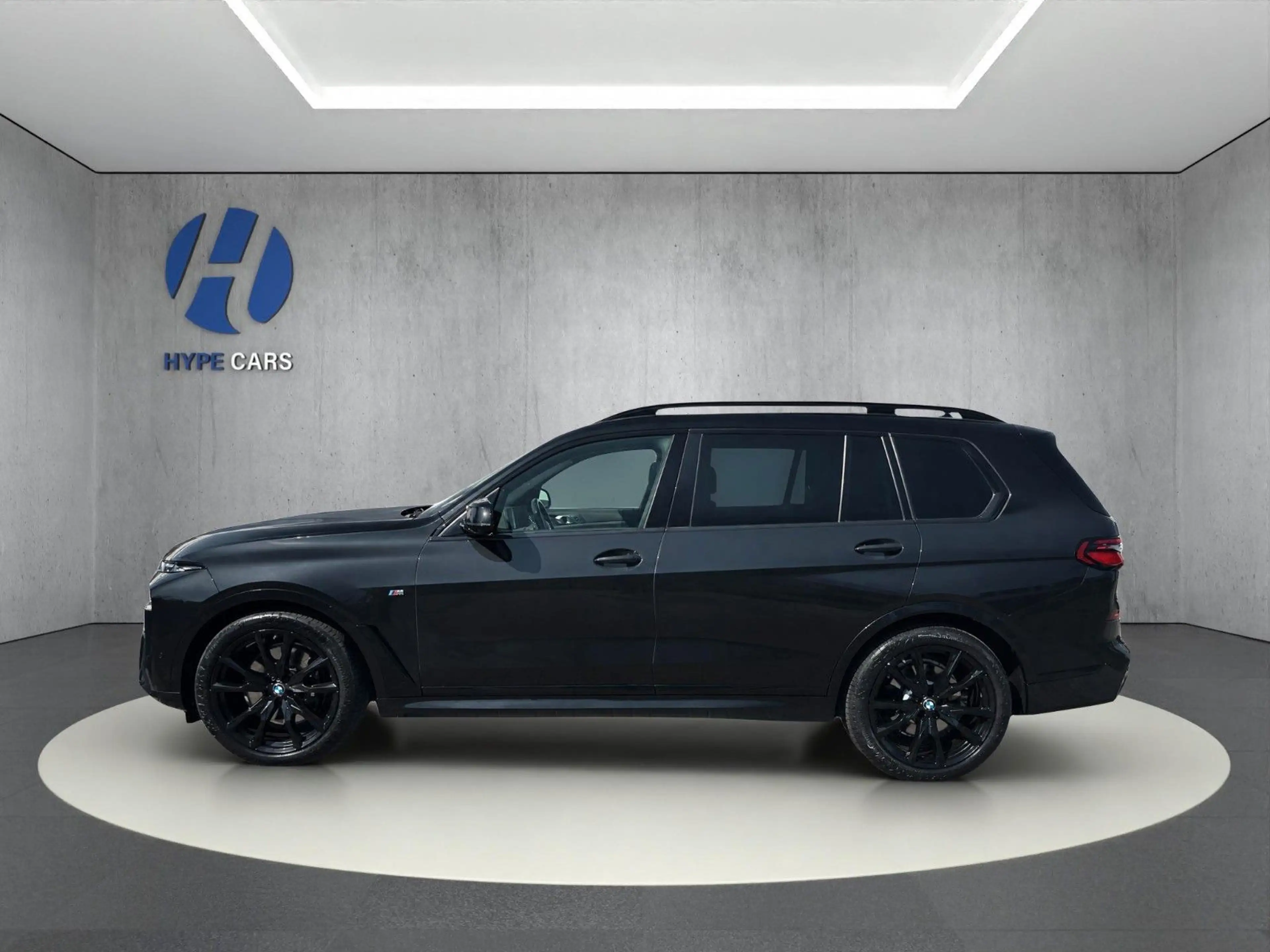 BMW X7 40 d xD M Sport PanoSky LED ACC 360° HUD StHz — photo 6