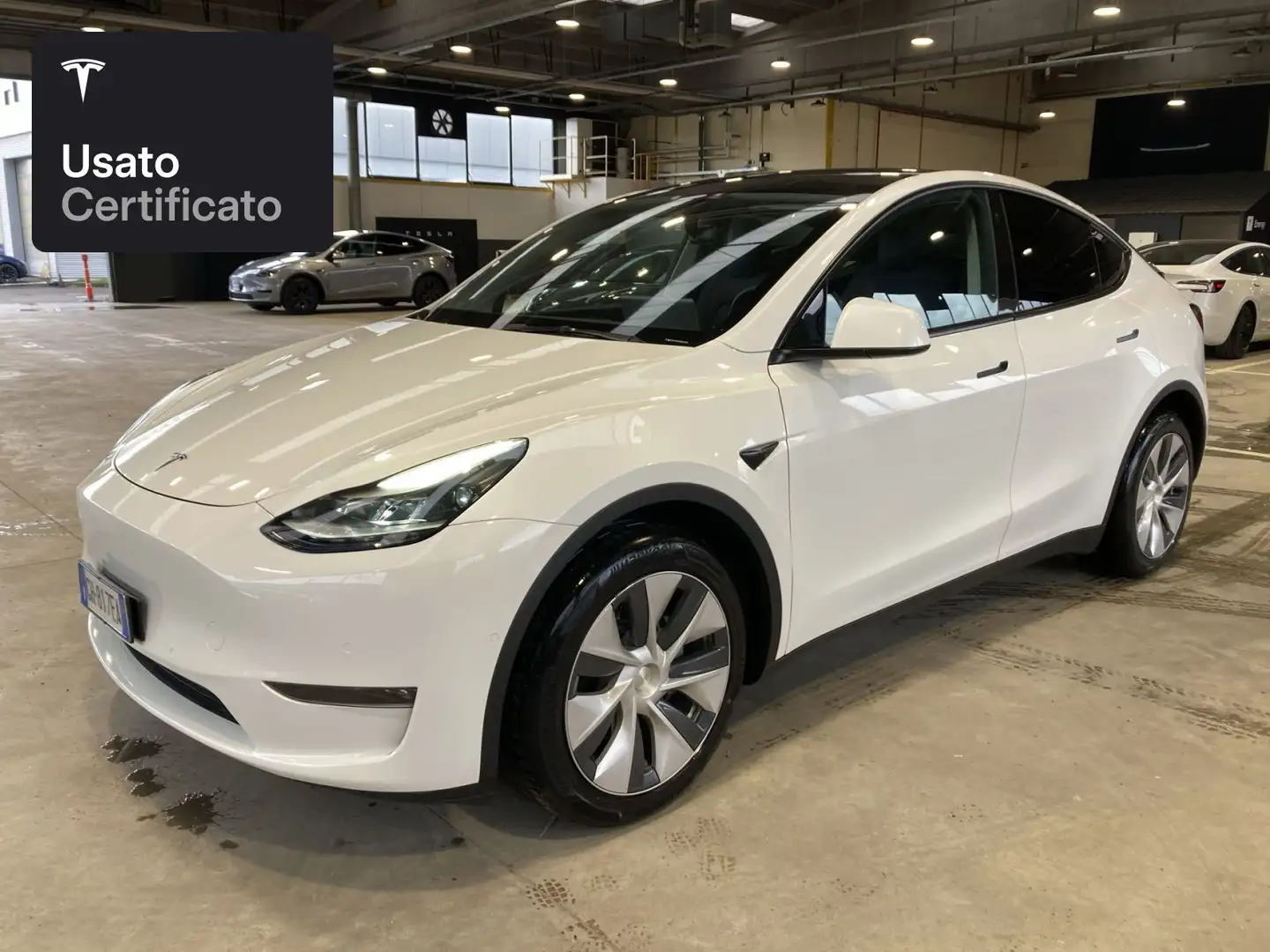 Tesla Model Y Long Range AWD Fehér - 1