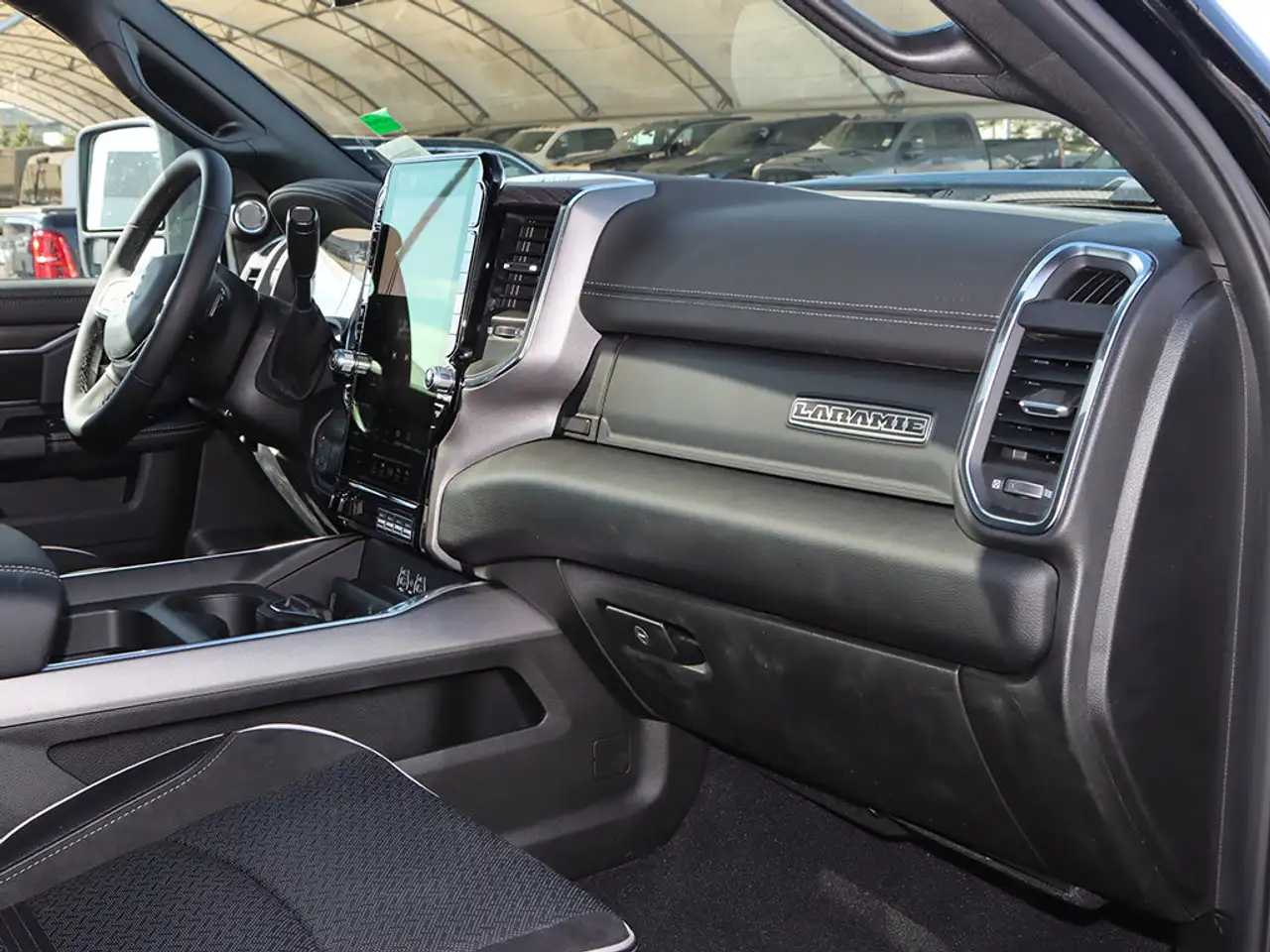 RAM 3500 снимка RAM 3500