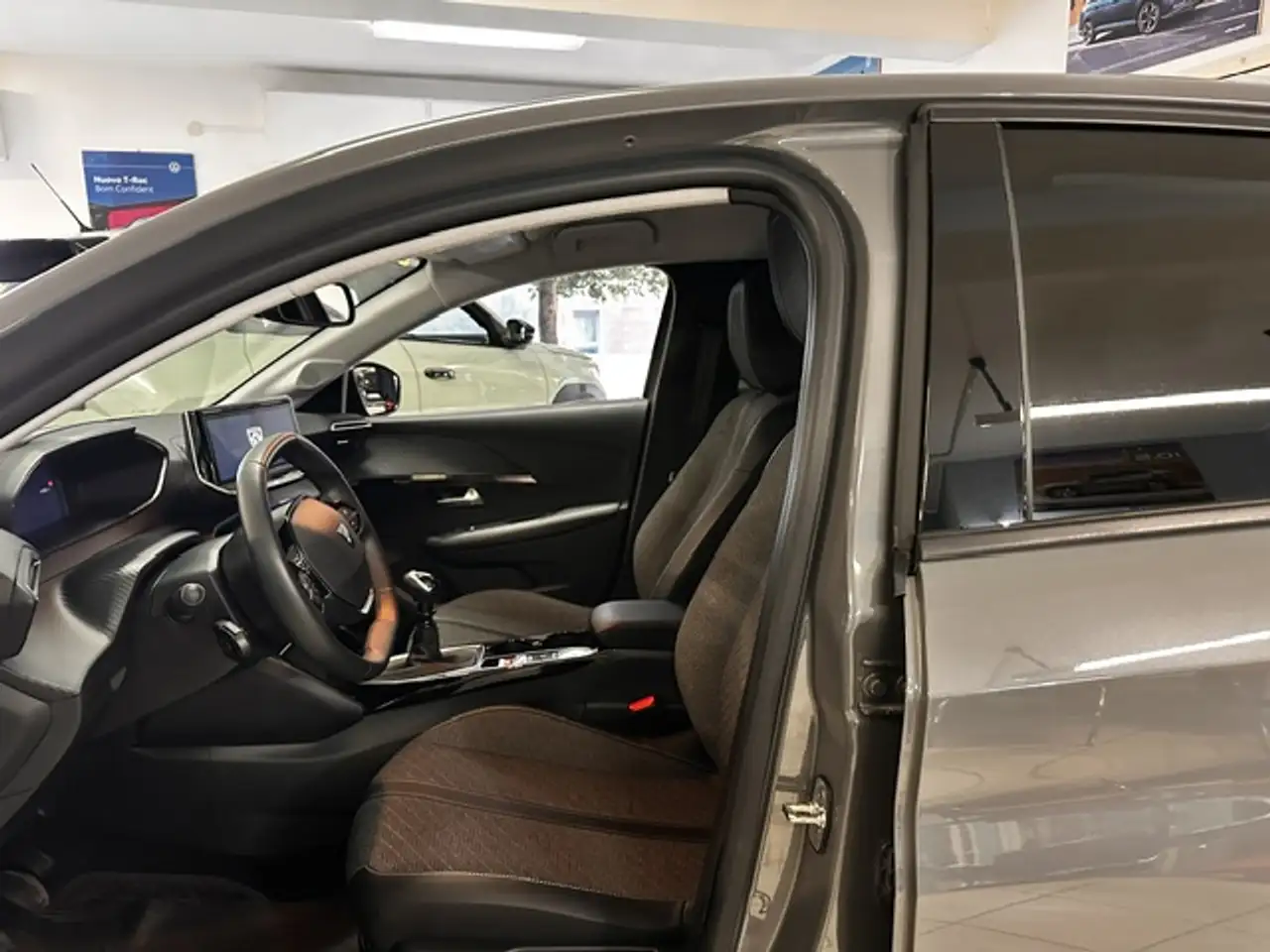 Peugeot 208 II 2023 1.2 puretech Allure s, миниатюра 8
