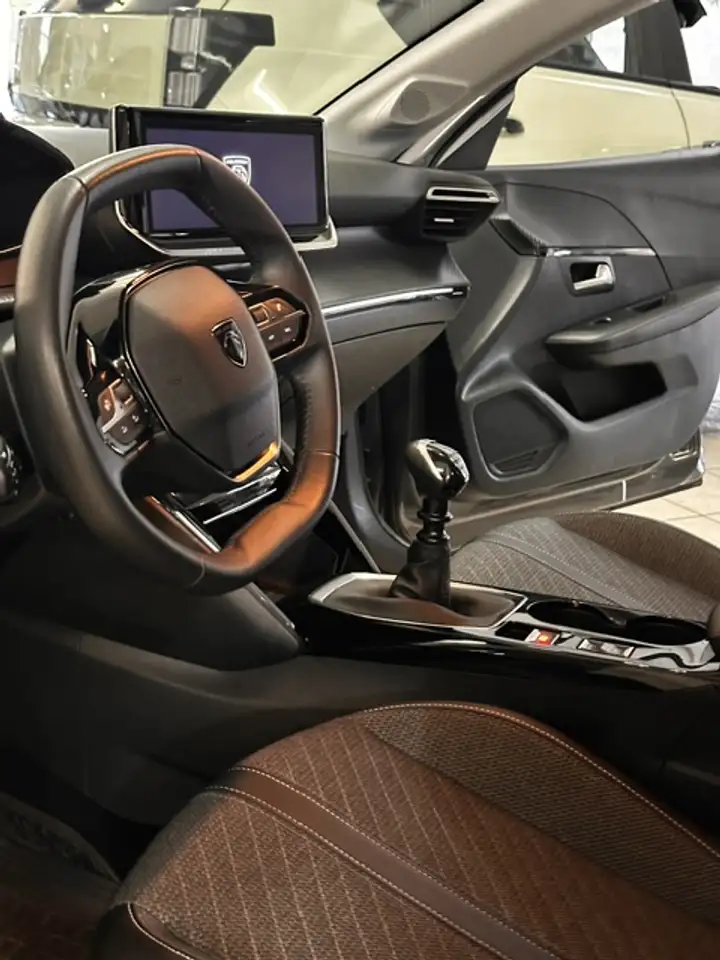 Peugeot 208 II 2023 1.2 puretech Allure s, миниатюра 11