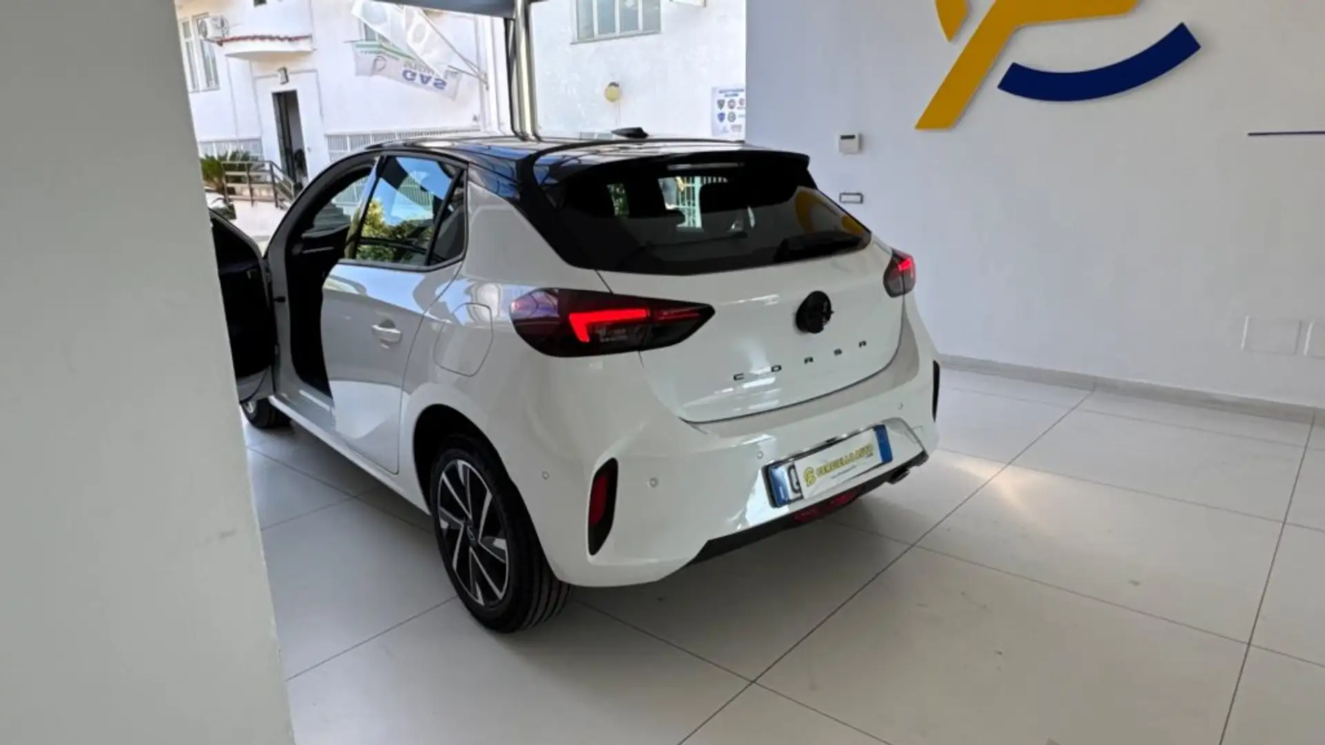 Opel Corsa 1.2 100CV GS INTELLILUX LED MATRIX LUCI DIURNE LED Bianco - 2