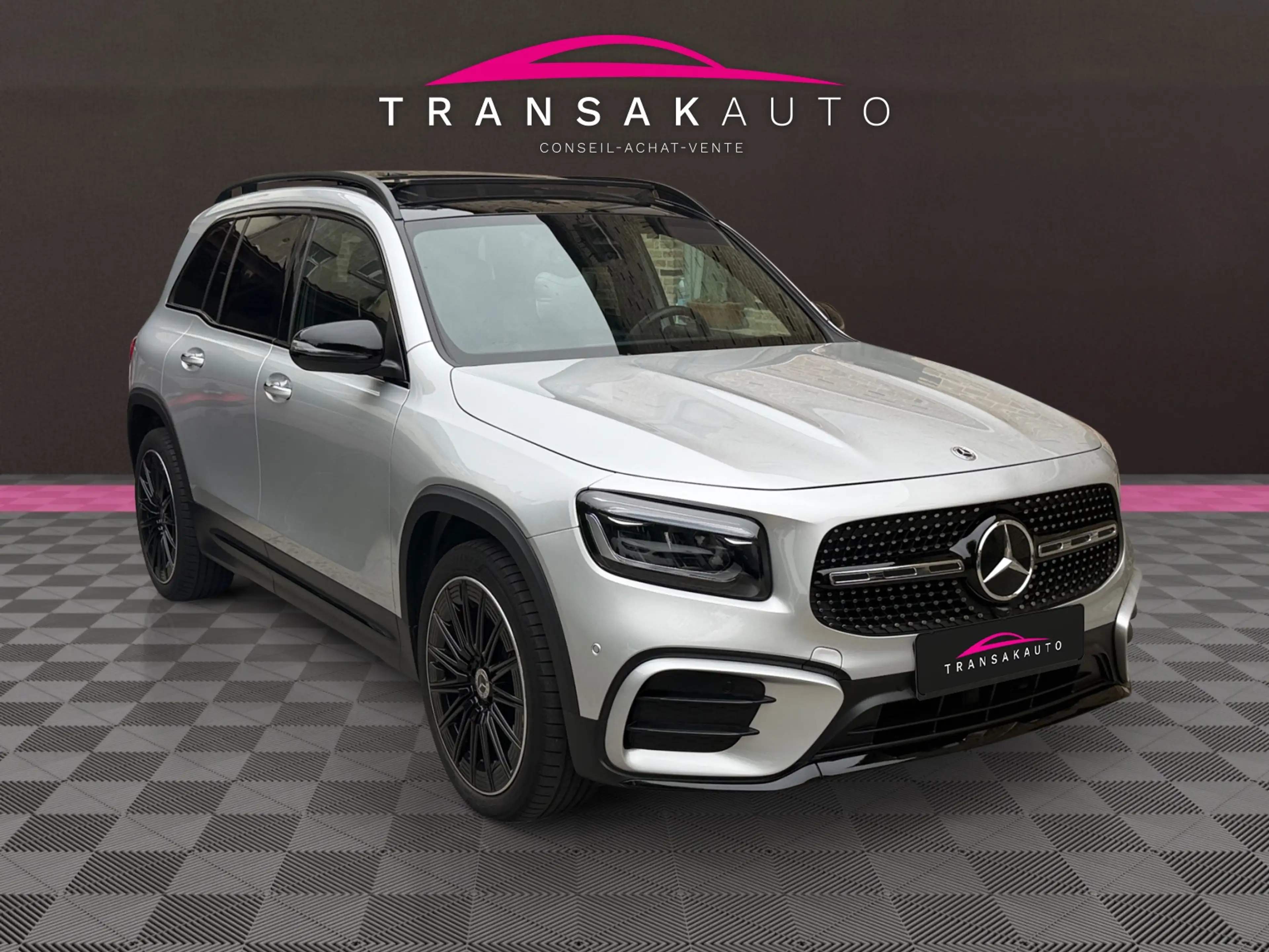 Mercedes-Benz GLB 180 7 Places / AMG Line / Facelift / Véhicule belge / Garantie Mercedes 01/2030 — photo 7