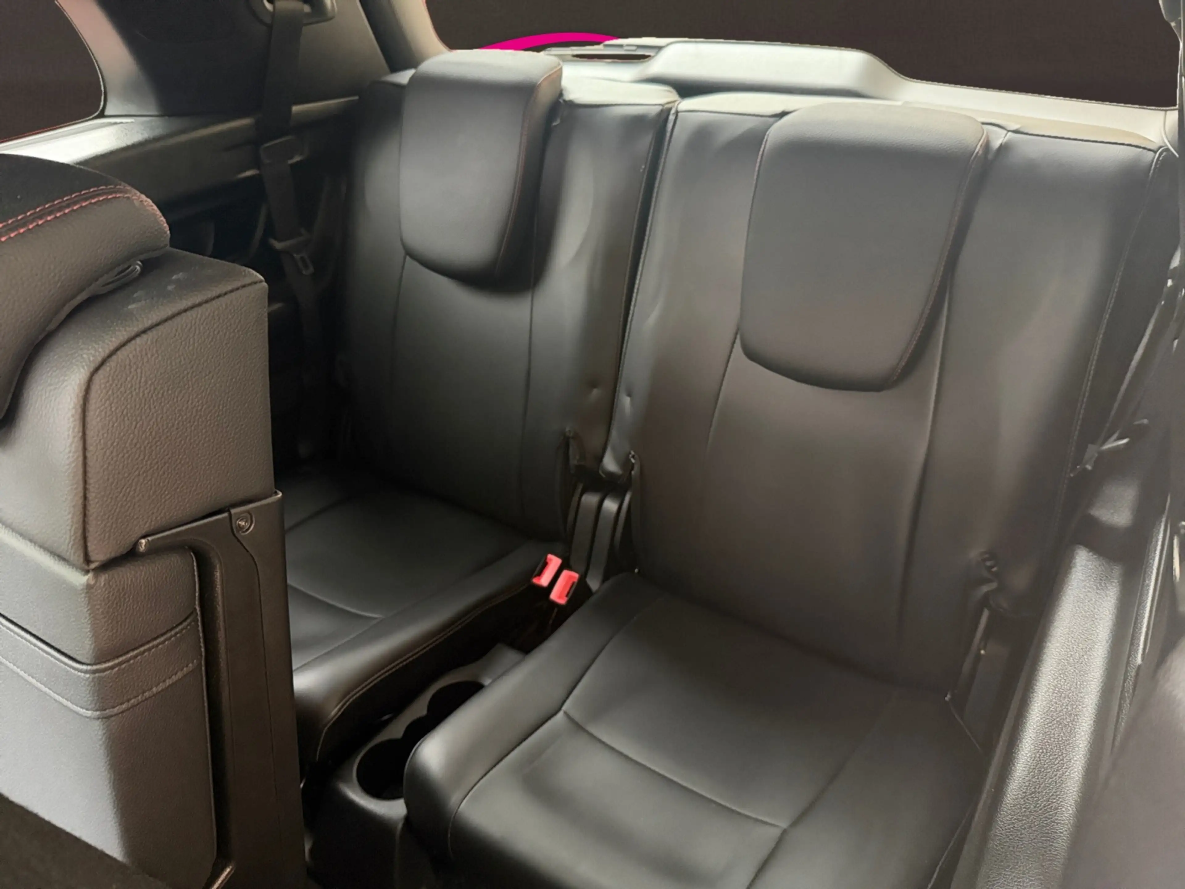 Mercedes-Benz GLB 180 7 Places / AMG Line / Facelift / Véhicule belge / Garantie Mercedes 01/2030 — photo 12