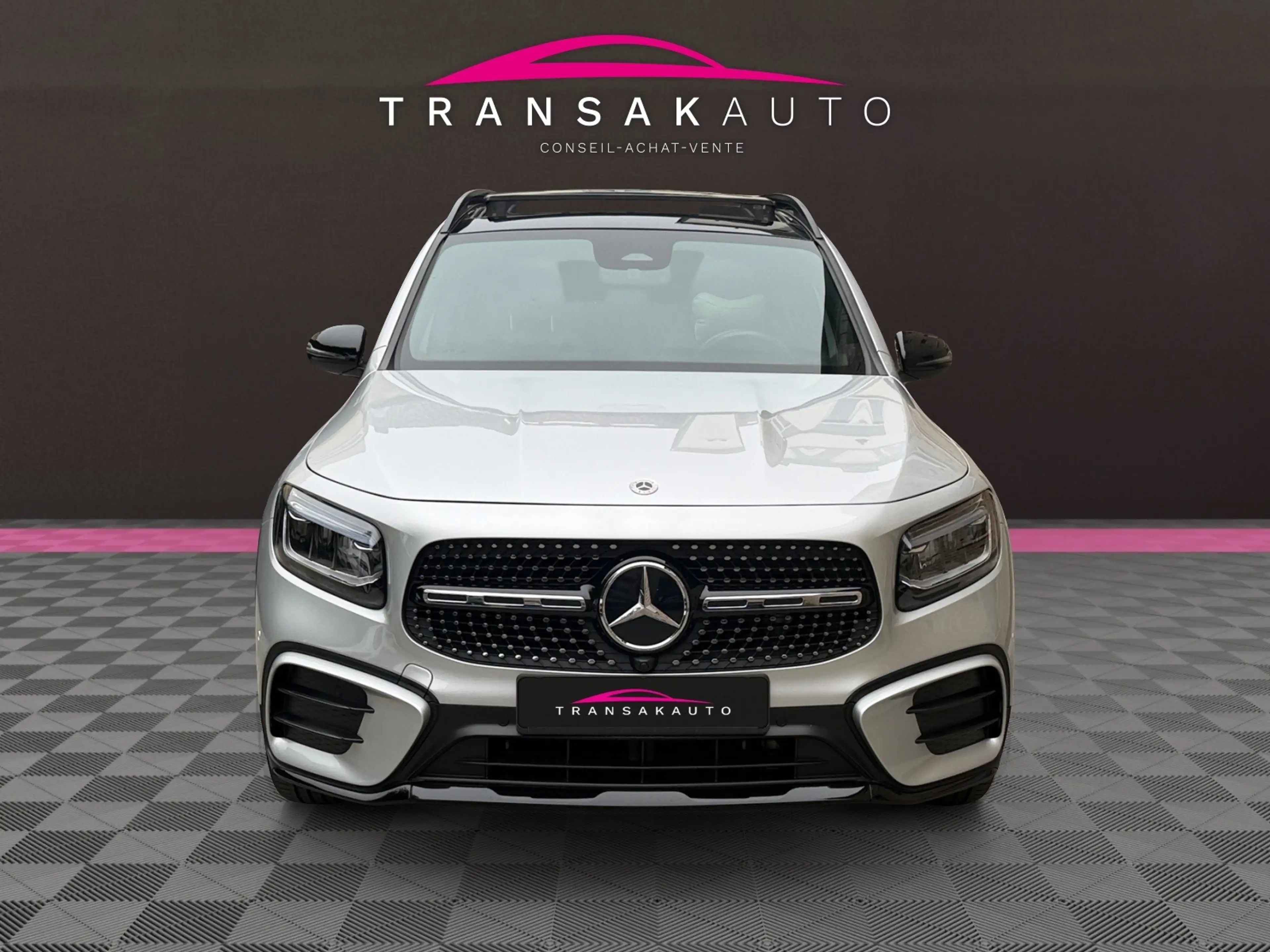 Mercedes-Benz GLB 180 7 Places / AMG Line / Facelift / Véhicule belge / Garantie Mercedes 01/2030 — photo 8