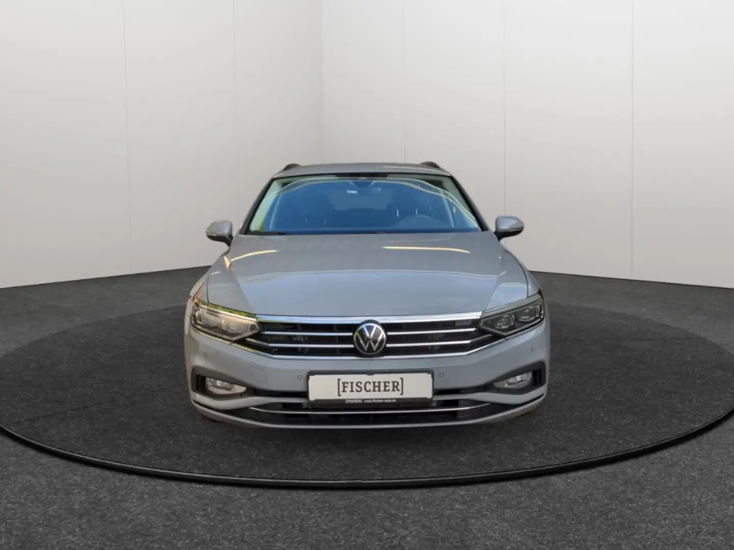 Volkswagen Passat Variant 2.0TDI DSG Business Matrix Navi AHK Rear View Gris - 2
