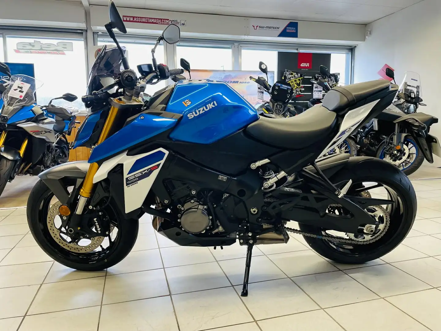Suzuki GSX-S 1000 Azul - 1