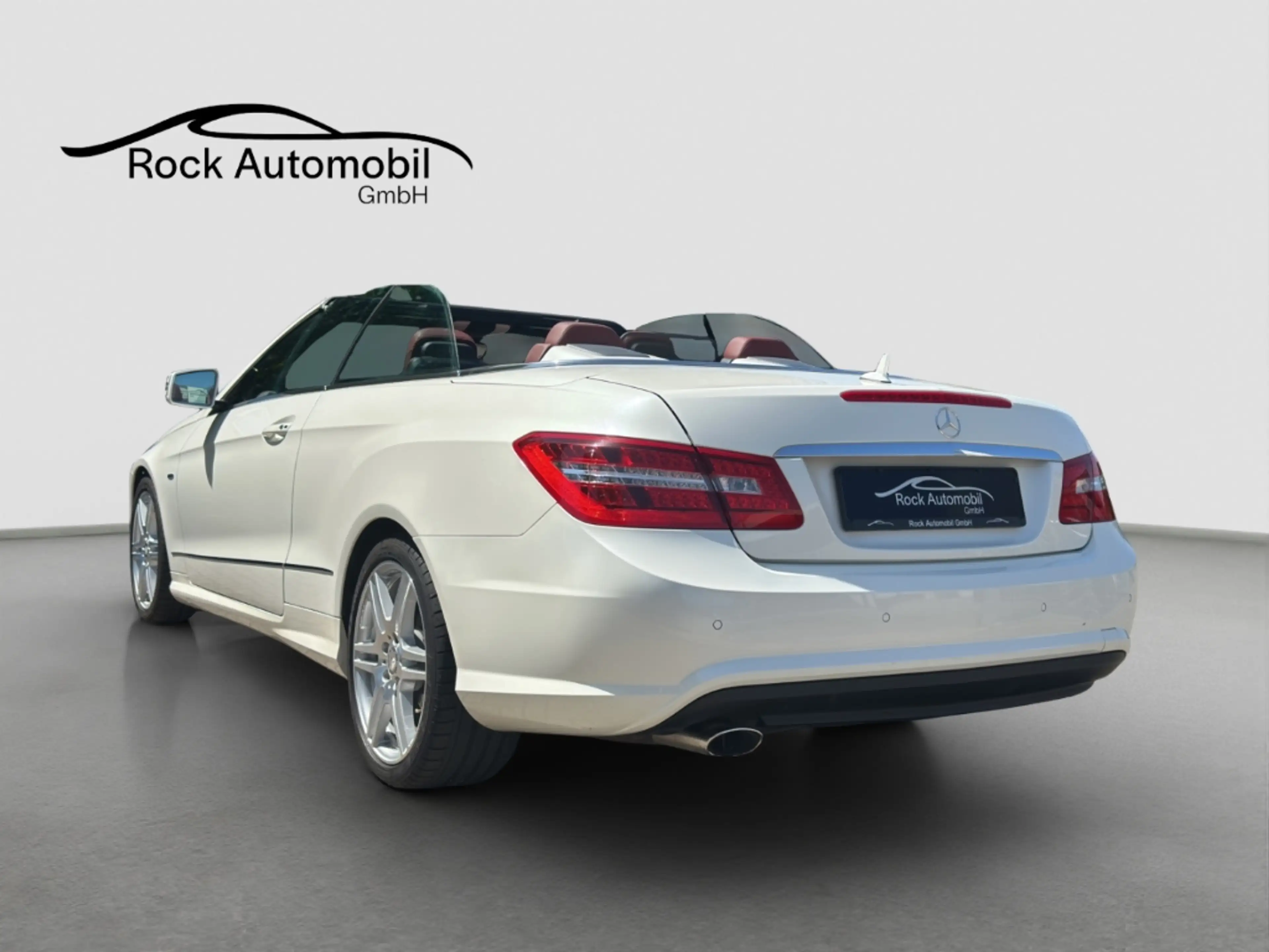Mercedes-Benz E 250 Cabrio CDI AMG Line MANUFAKTUR H&K — photo 4