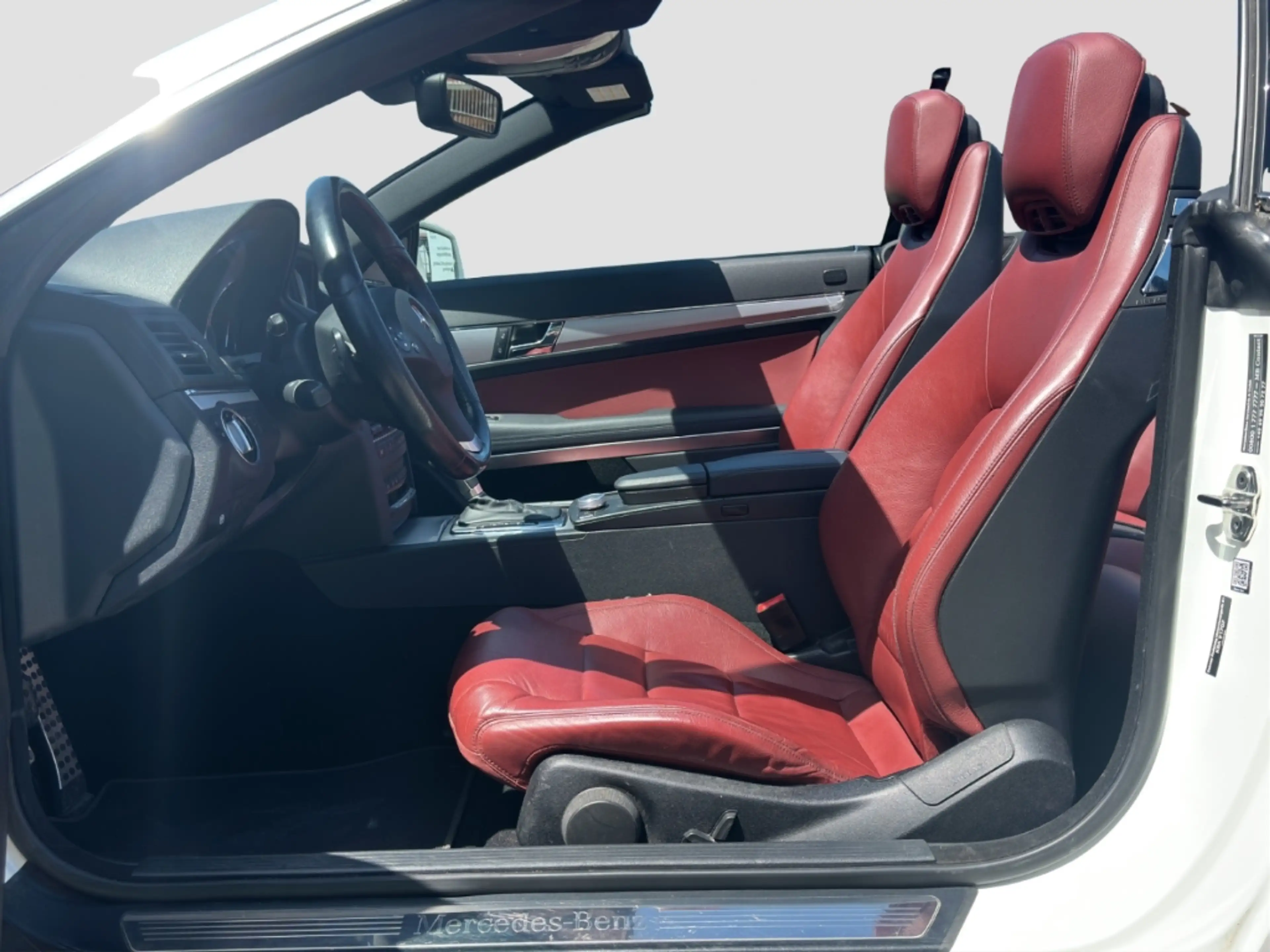 Mercedes-Benz E 250 Cabrio CDI AMG Line MANUFAKTUR H&K — photo 12