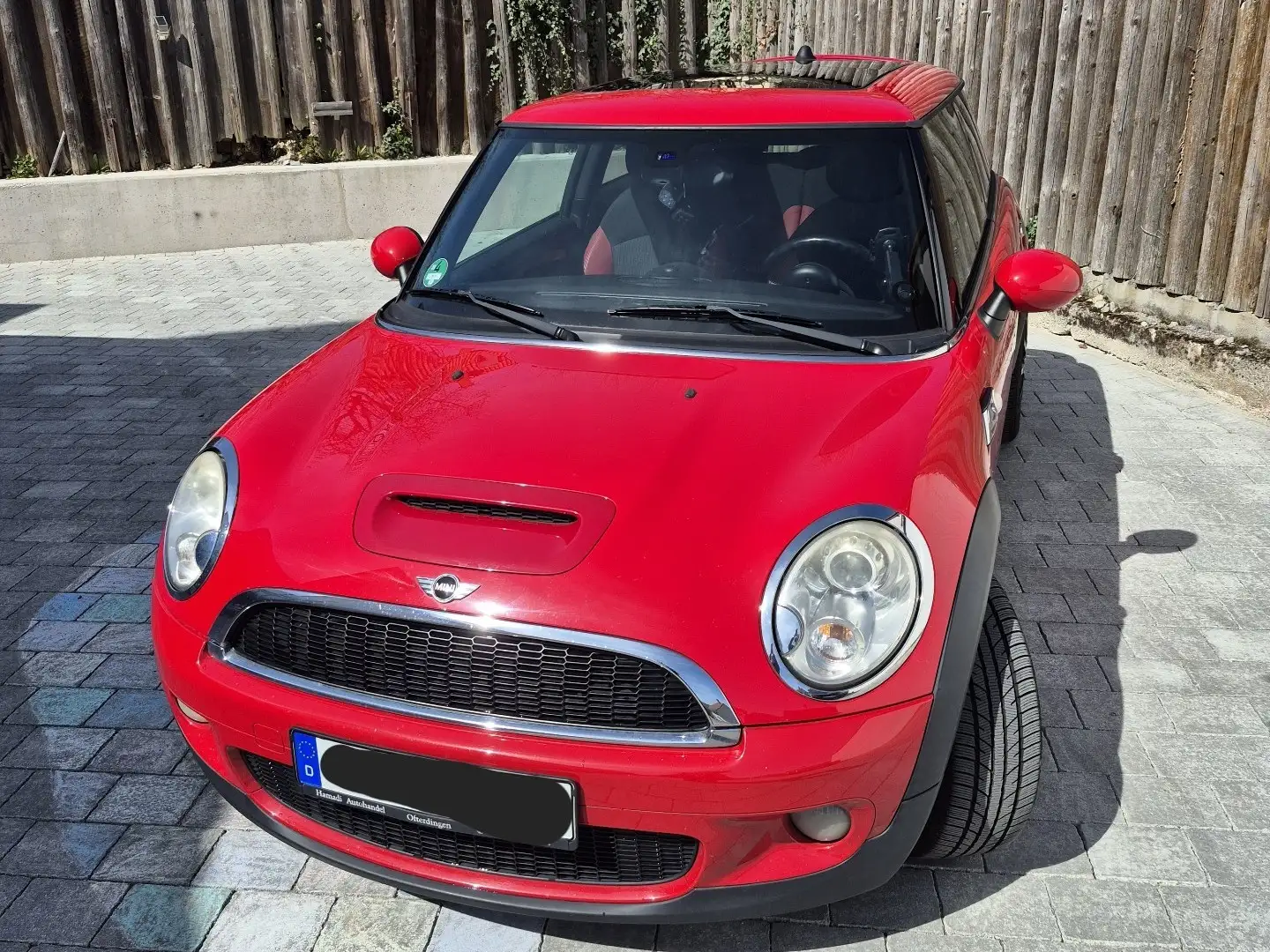 MINI Cooper S Sidewalk Rot - 1
