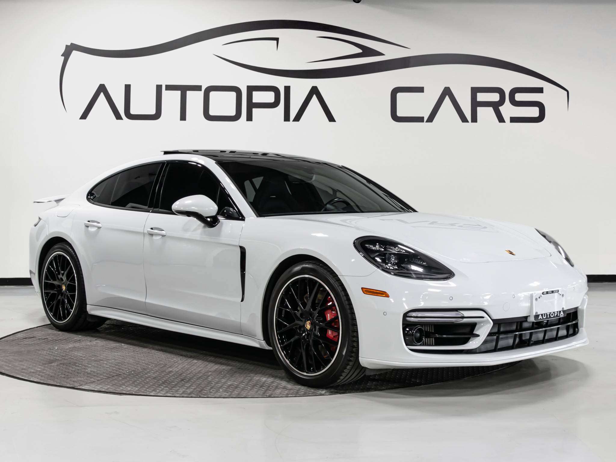 2023 Porsche Panamera
