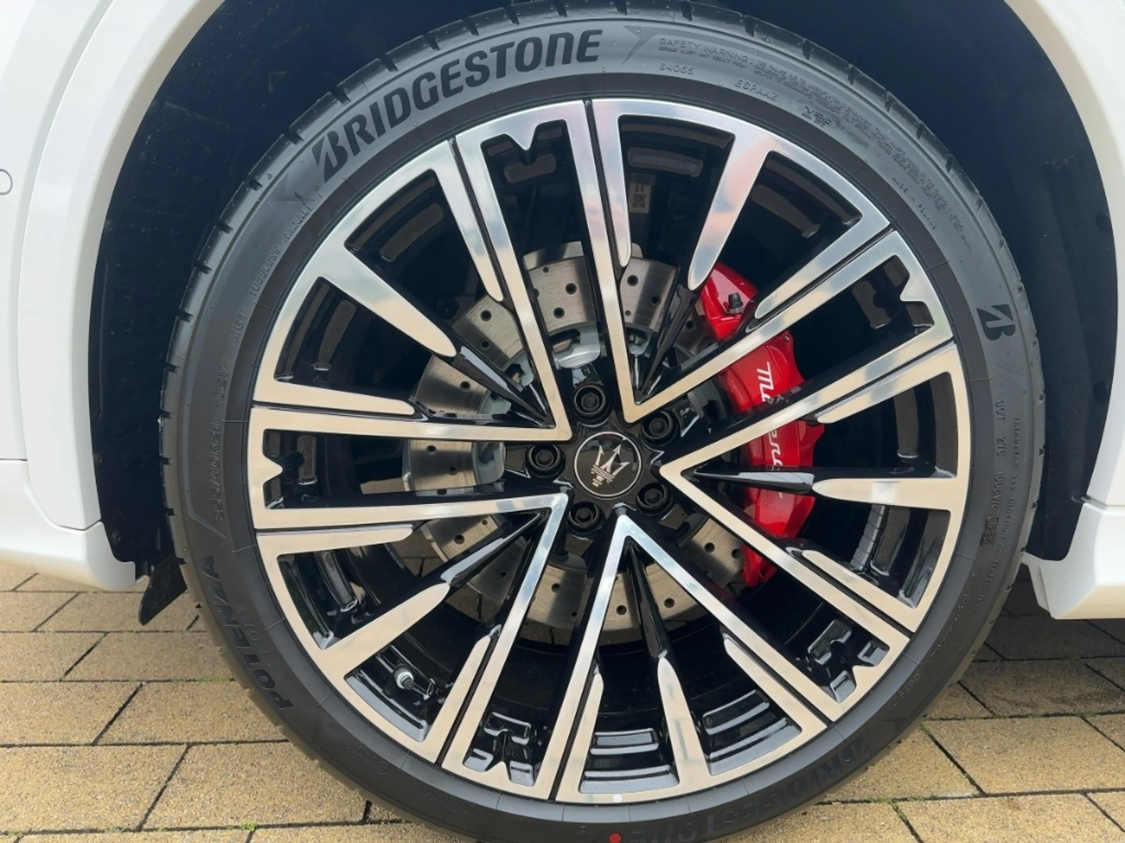 Maserati Grecale Trofeo 530PS V6-PANO-5J. Garantie — photo 7