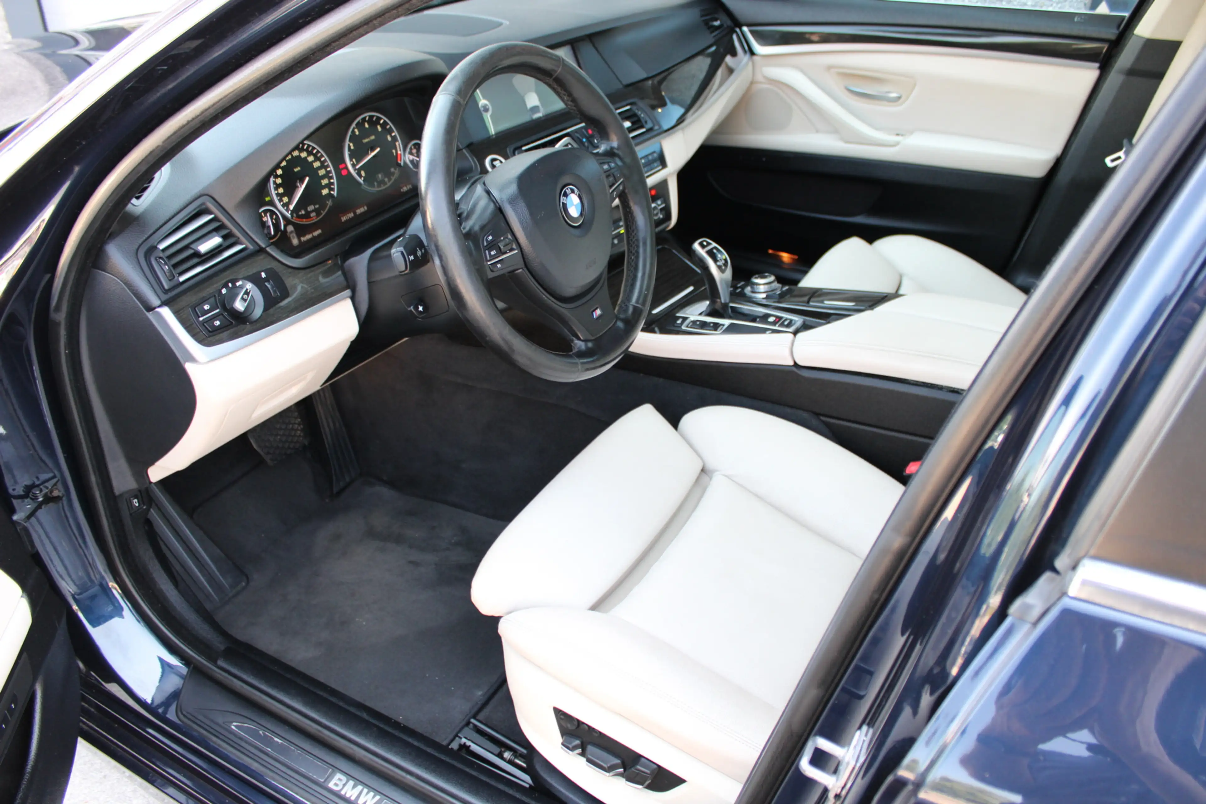 BMW 523 5-serie Touring 523i High Executive 6 Cilinder Pan — photo 6