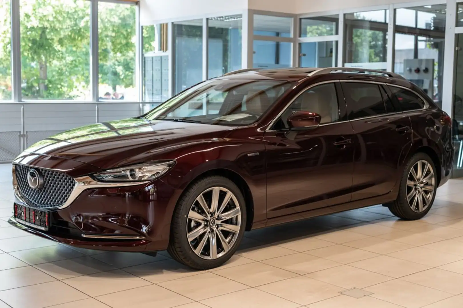 Mazda 6 6/194PS/AUT./20TH ANNIVERSAIRY/SONDERMODELL Rot - 1