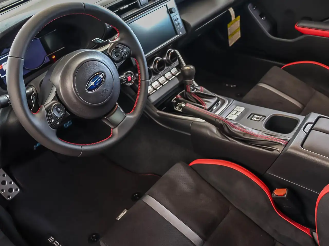 Subaru BRZ снимка Subaru BRZ