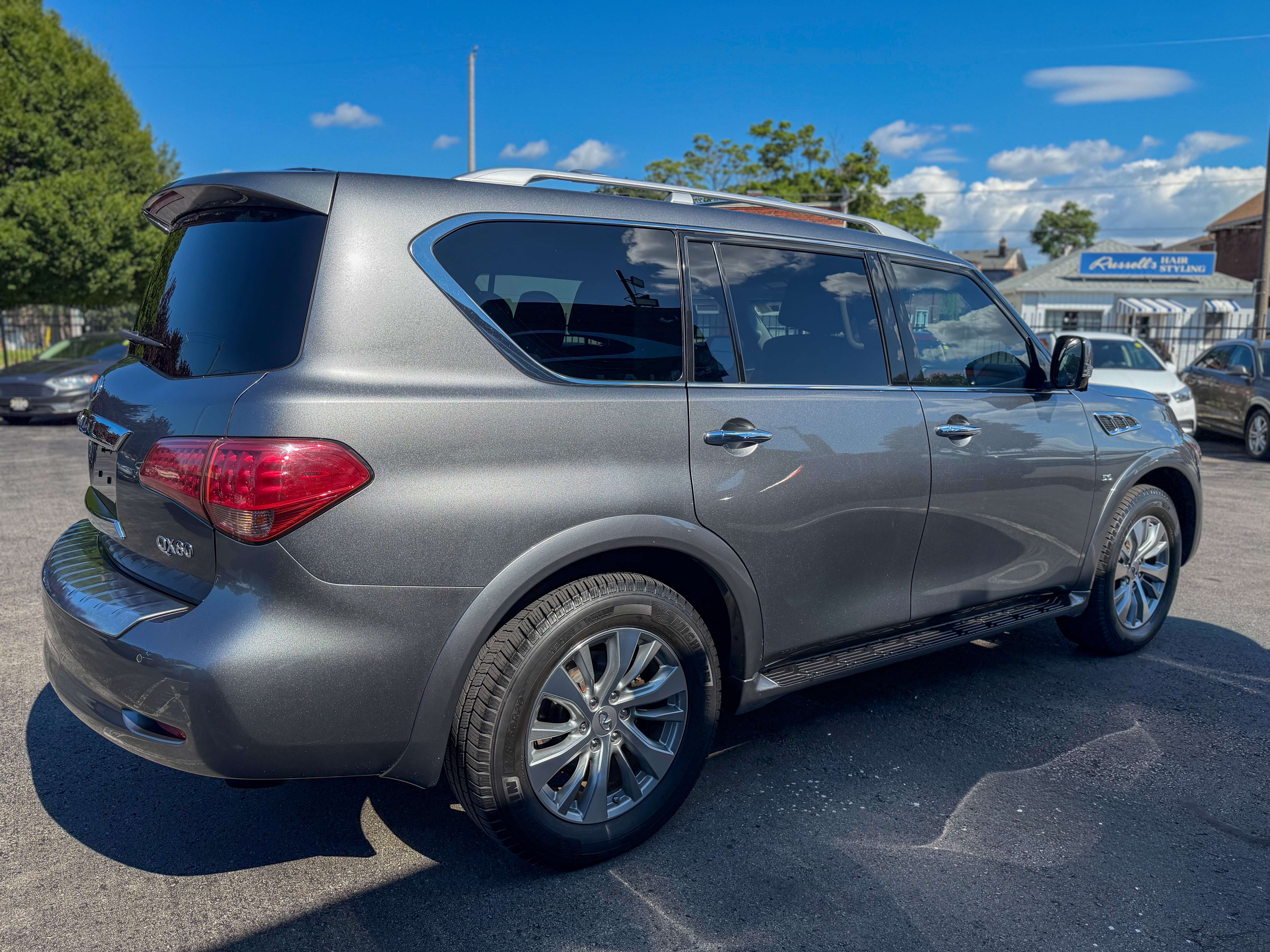 2017 Infiniti QX80