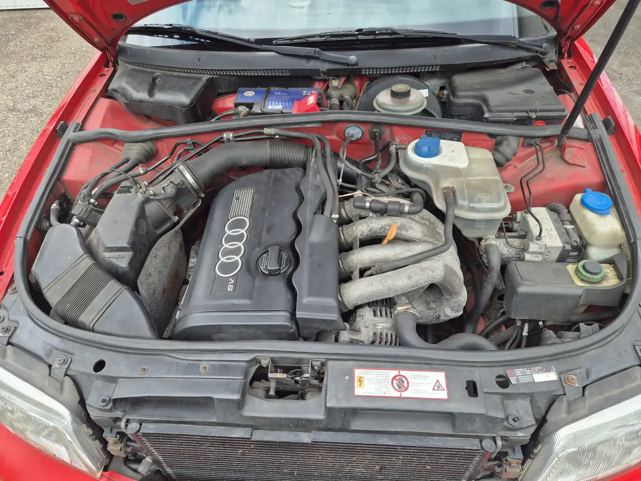 Audi A4 Avant 1.8, foto 2