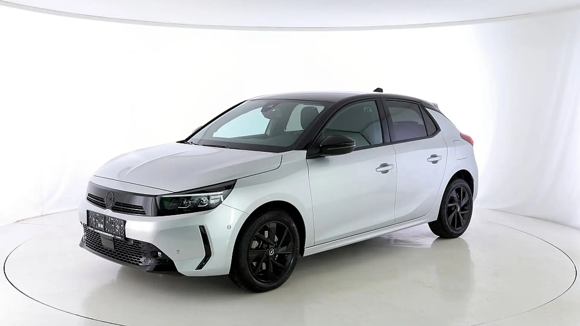 Opel Corsa GS Direct Injection Turbo (74 kW/100PS). 6-Gang... Silber - 1