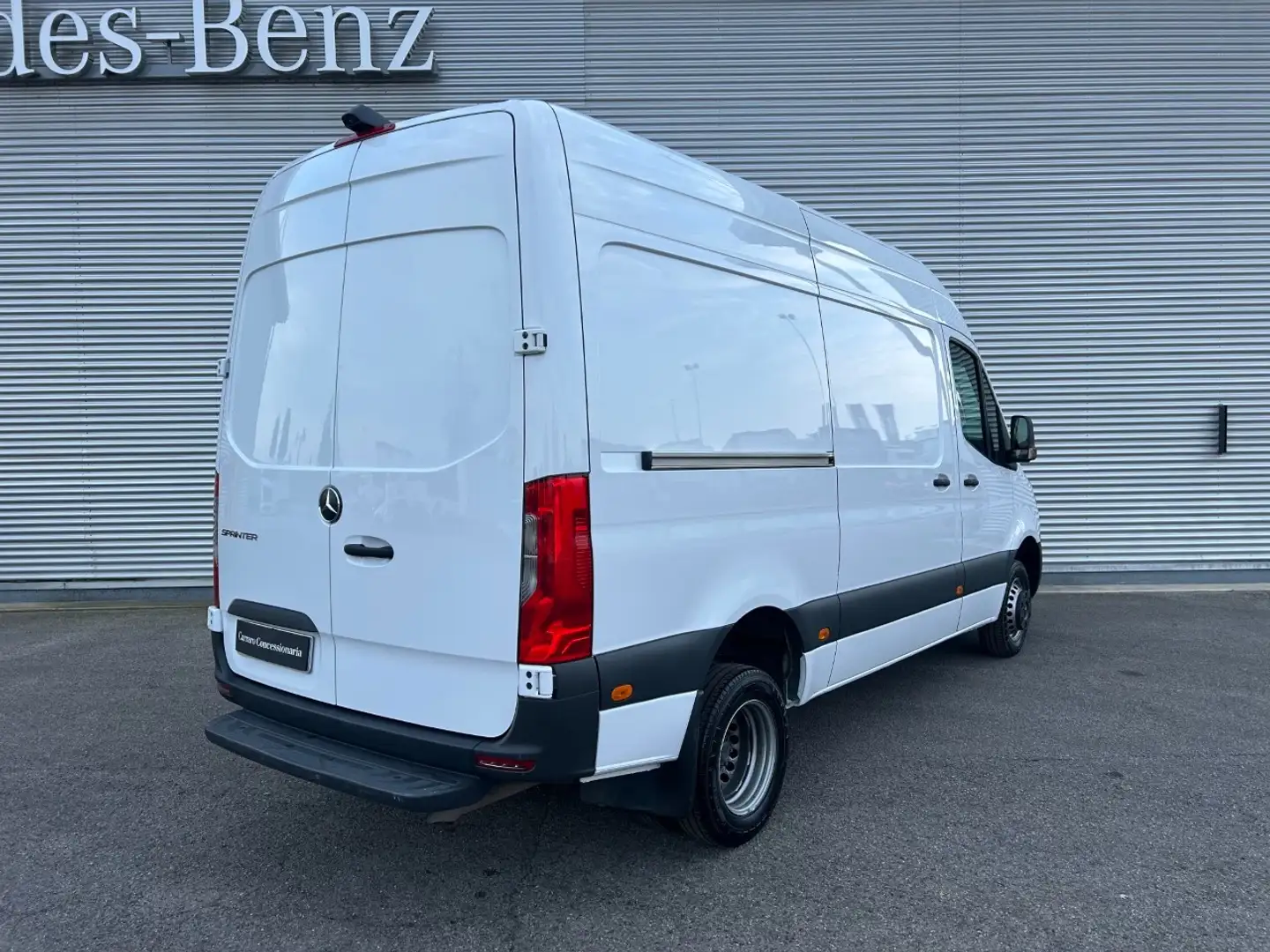 Mercedes-Benz Sprinter 419 2.0 cdi F 37/35 rwd H2 9G-tronic Blanc - 2