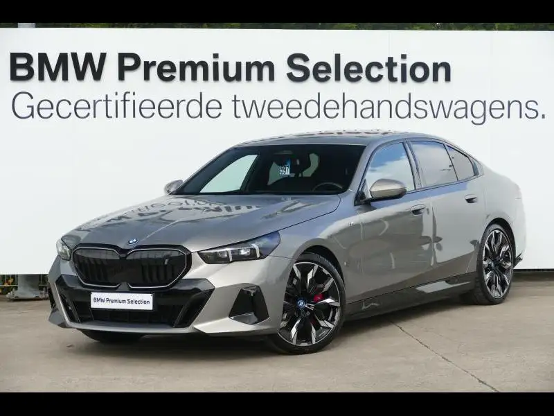 BMW I5
