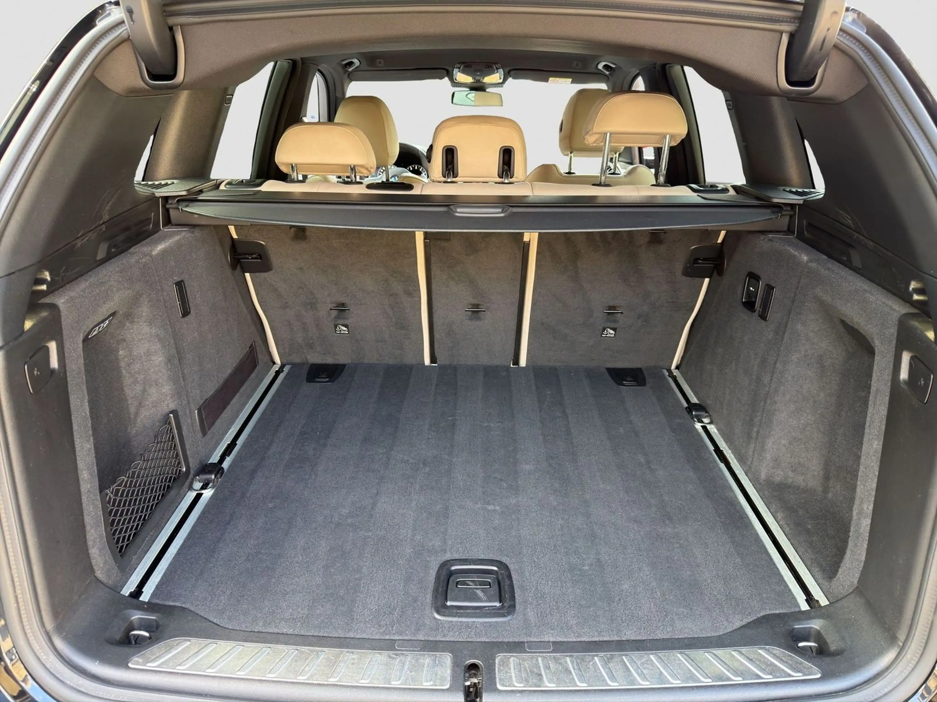 BMW X3 xDrive 30i M Sport Paket Navi Prof Leder AHK — photo 14