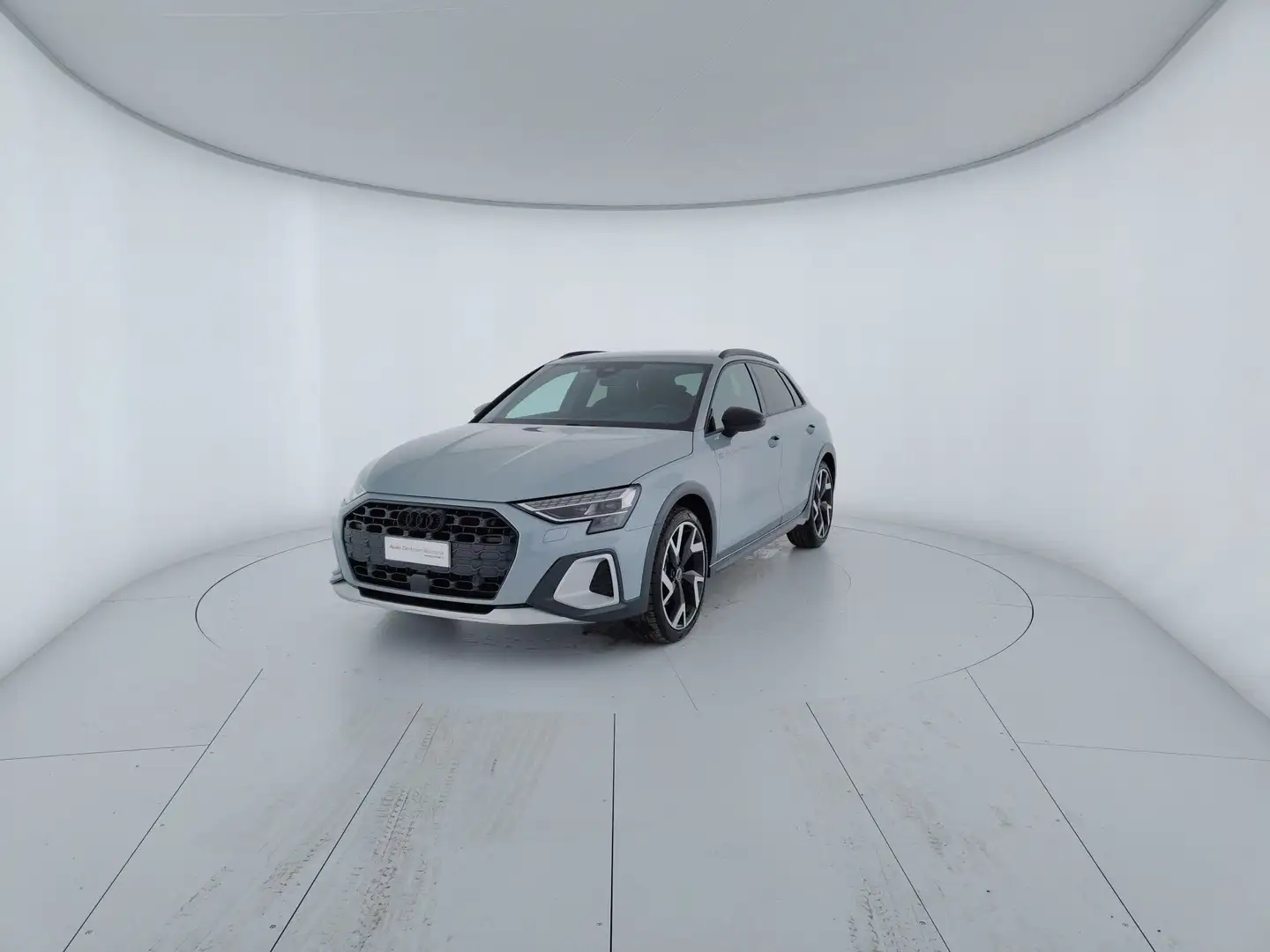 Audi A3 allstreet 35 TDI S tronic Identity Contrast Giallo - 1