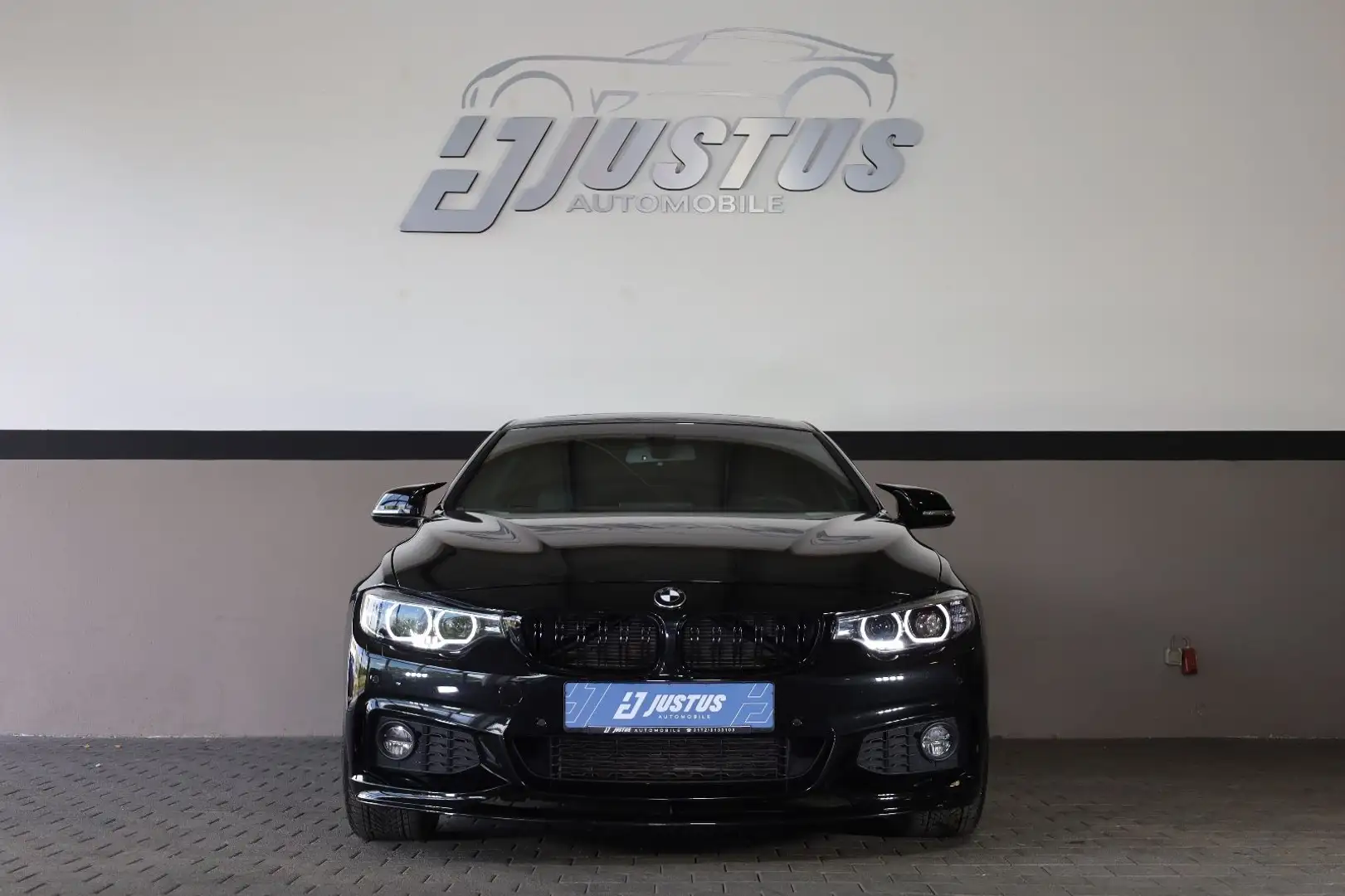 BMW 440 i Coupé/APPLE/WIFI/HK/SHZ/KAMERA/SBD/TOTW/R19 Schwarz - 2