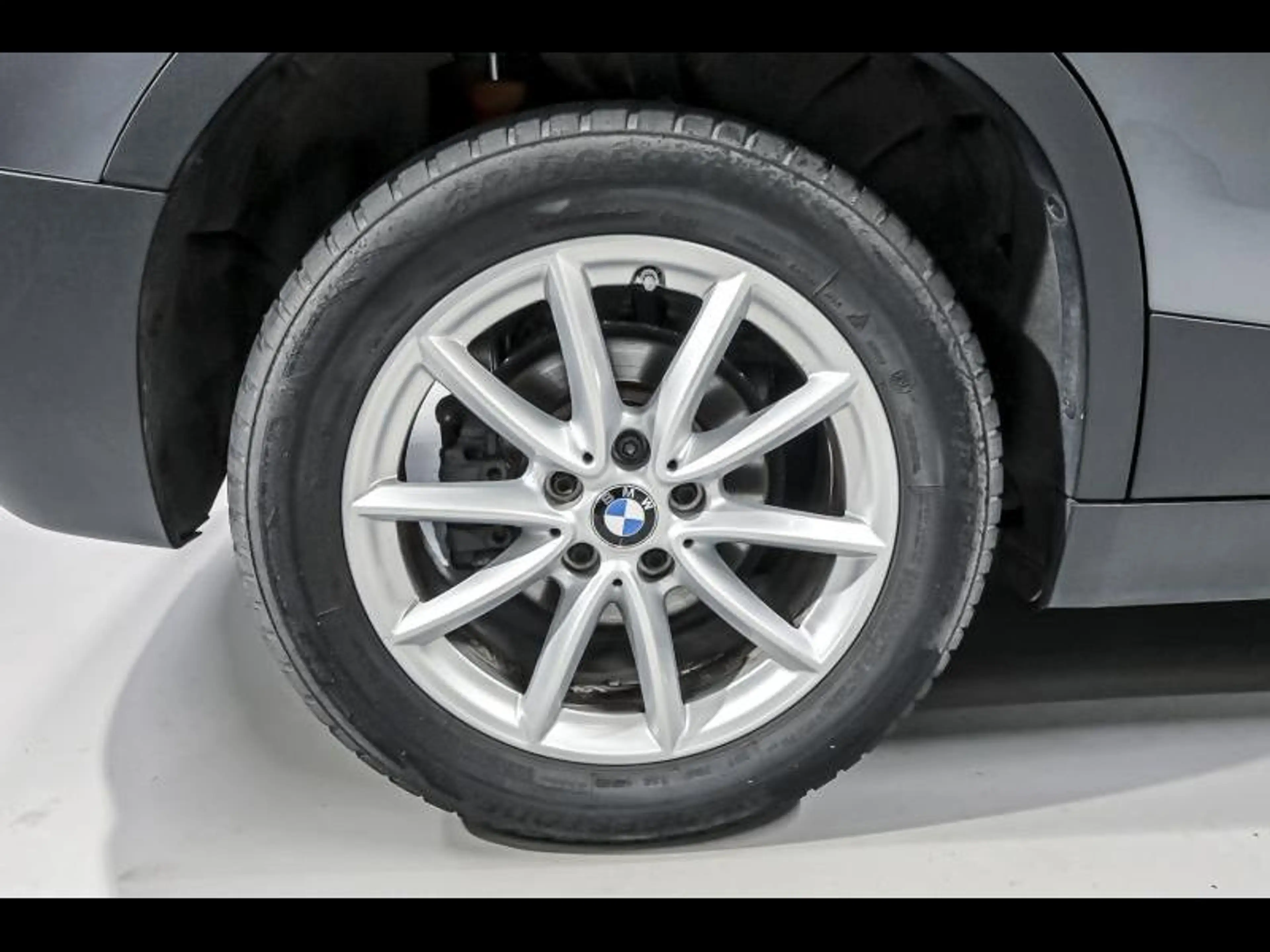 BMW X2 sDrive 18i - Navi|Dab|Auto|Parkassist — photo 8