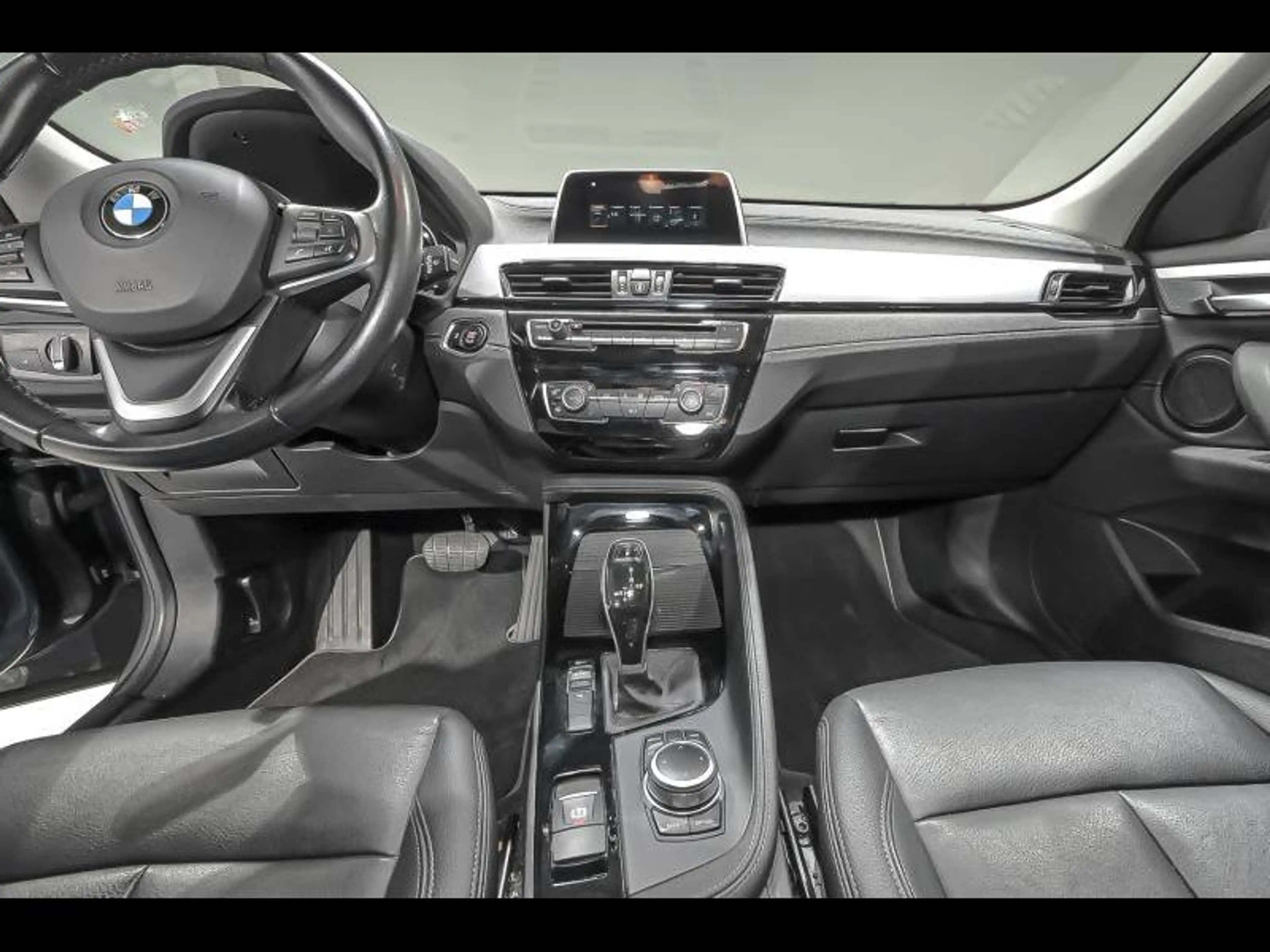 BMW X2 sDrive 18i - Navi|Dab|Auto|Parkassist — photo 7