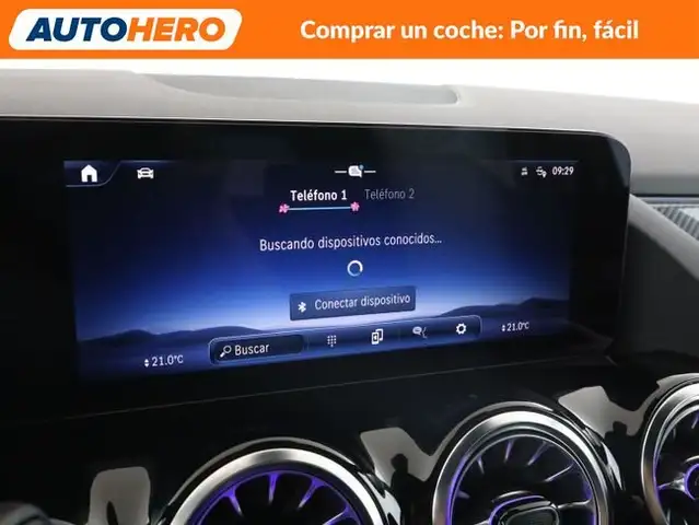 Mercedes-Benz Gla Class view 25
