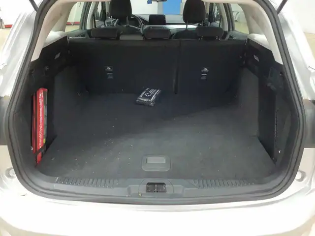 Ford Focus view 15