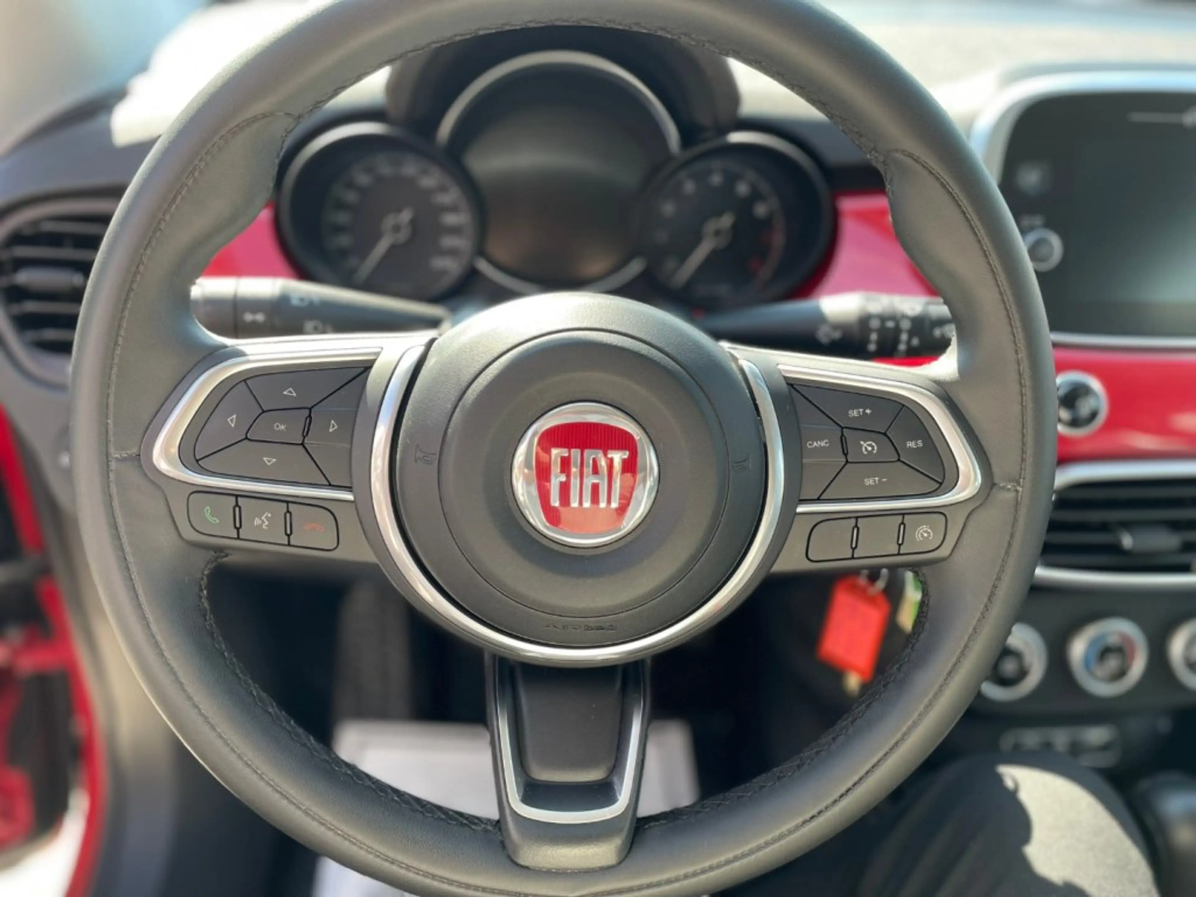 Fiat 500X FireFly Turbo 150 DCT City Cross — photo 13