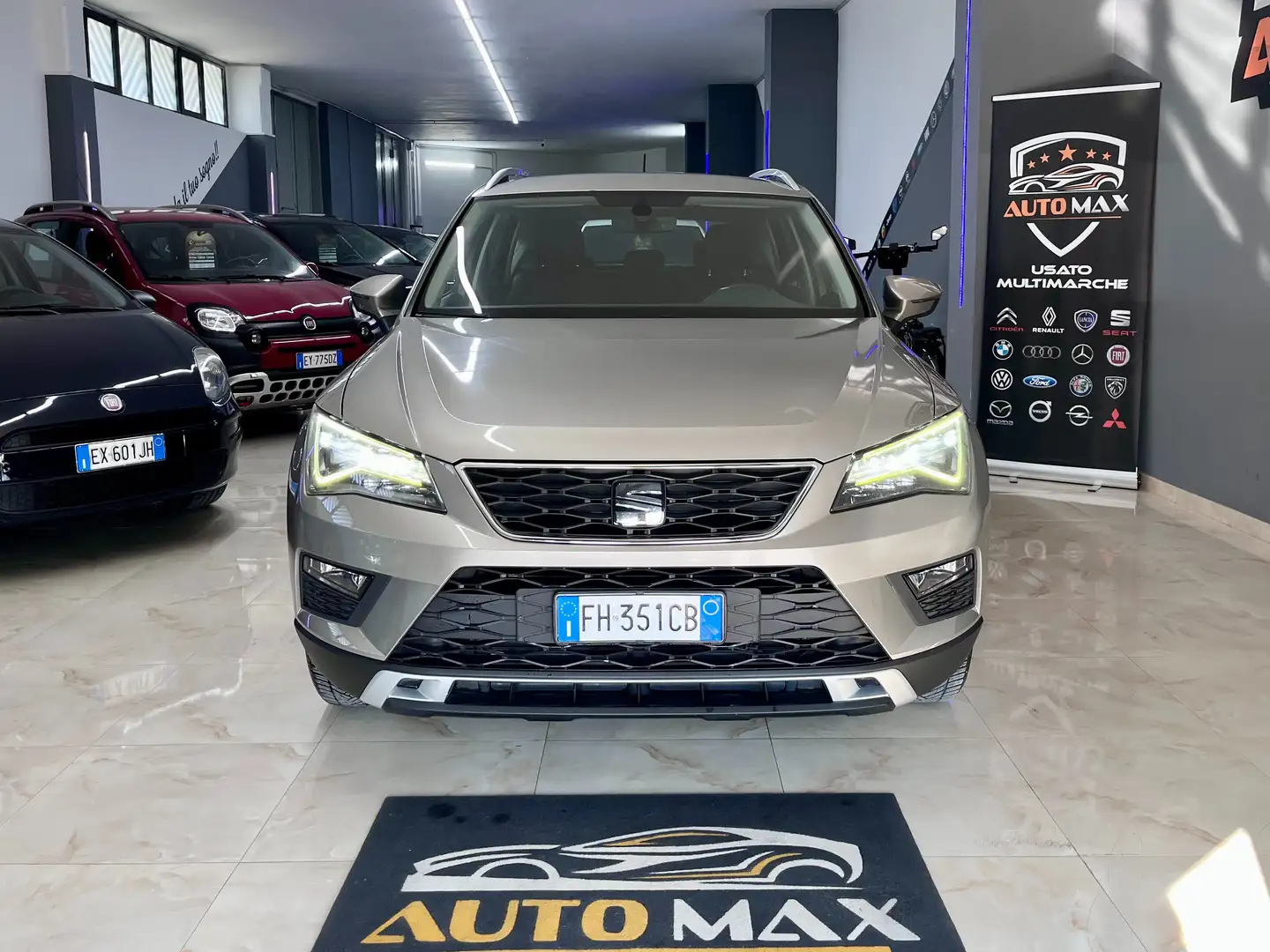 SEAT Ateca 1.6 tdi Advance 116cv 2017 Beige - 2