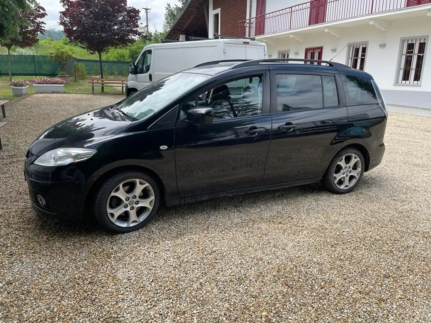 Mazda 5 van Nero - 1