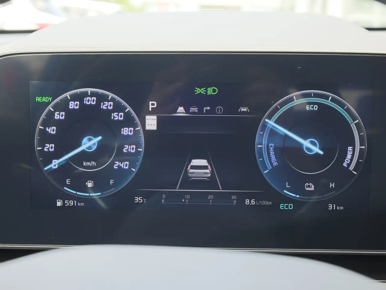 Kia Niro снимка Kia Niro