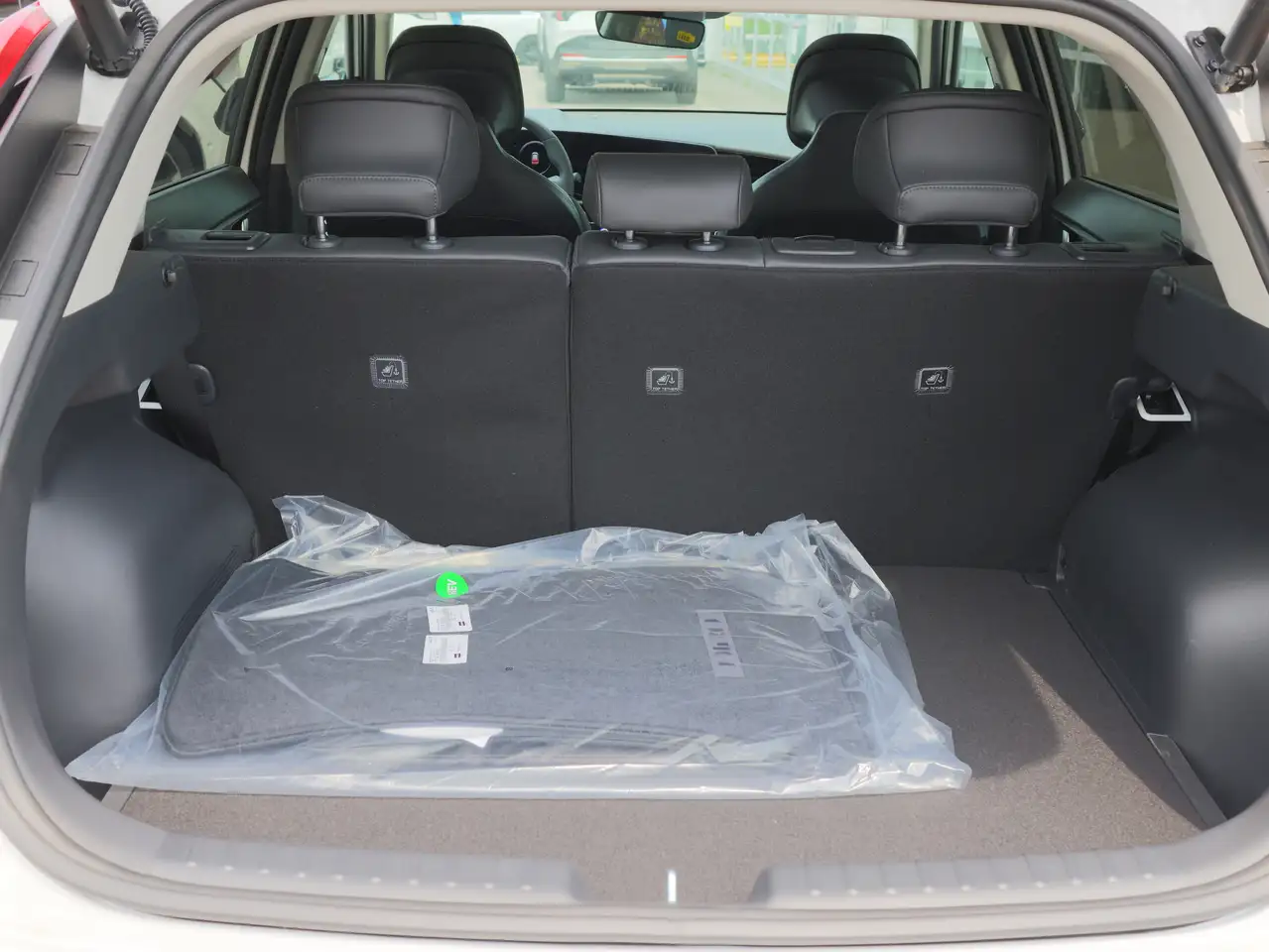 Kia Niro снимка Kia Niro