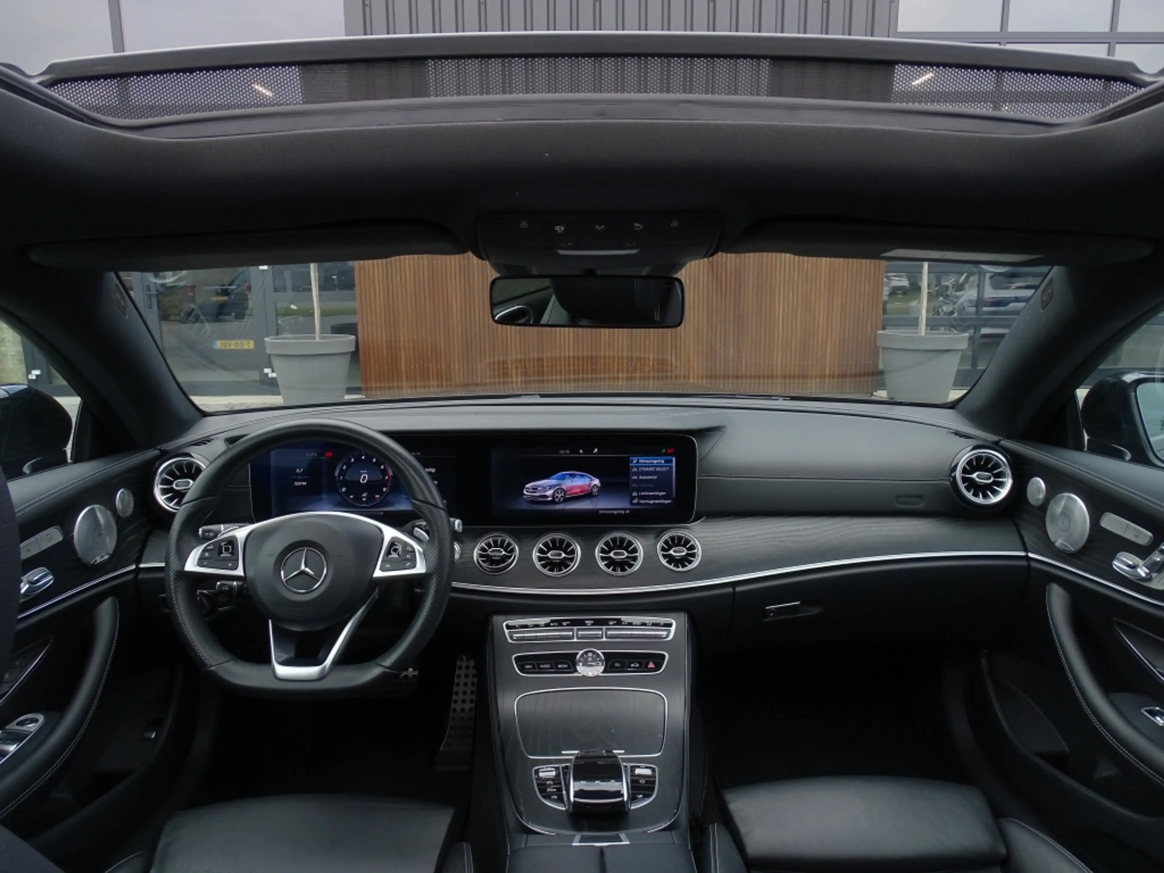 Mercedes-Benz E 400 Coupé 4 Matic 334PK AMG Edition 1 / Burmester *NAP — photo 10