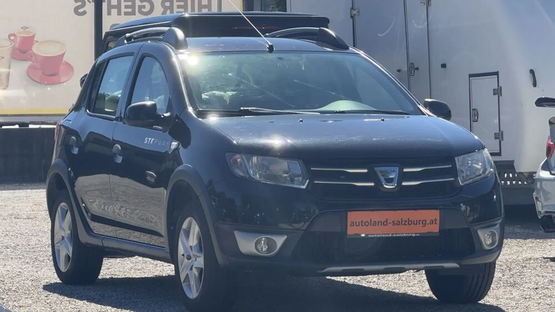 Dacia Sandero *8FACH* PDC* ISO* TEMPOMAT* ESP* Schwarz - 1