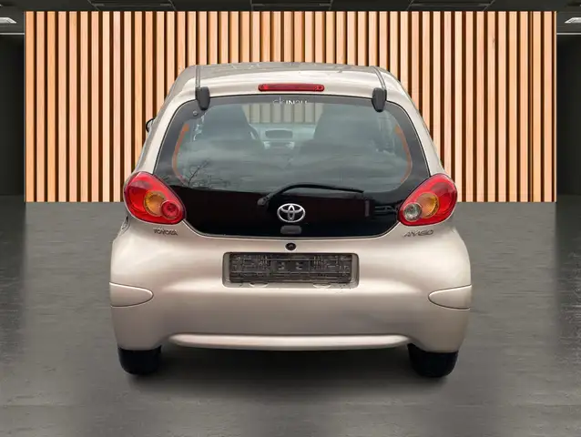 Toyota Aygo view 4