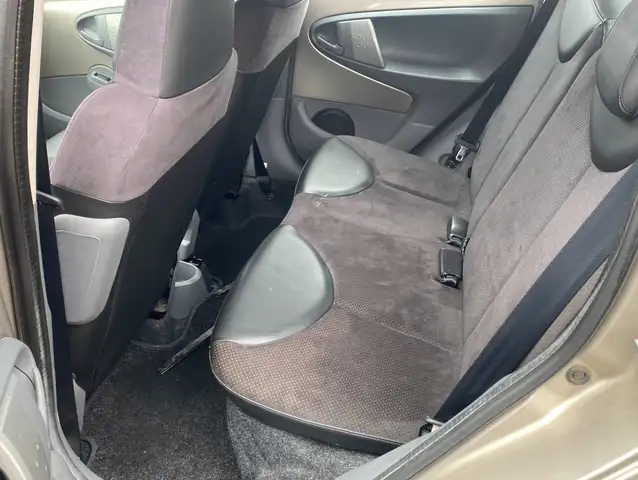 Toyota Aygo view 8