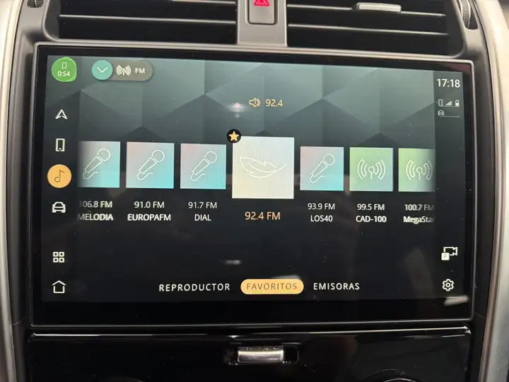 Land Rover Discovery 2023, foto 19