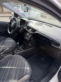 Corsa 1,4 Black&Color