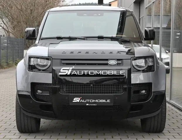 Land Rover Defender view 8